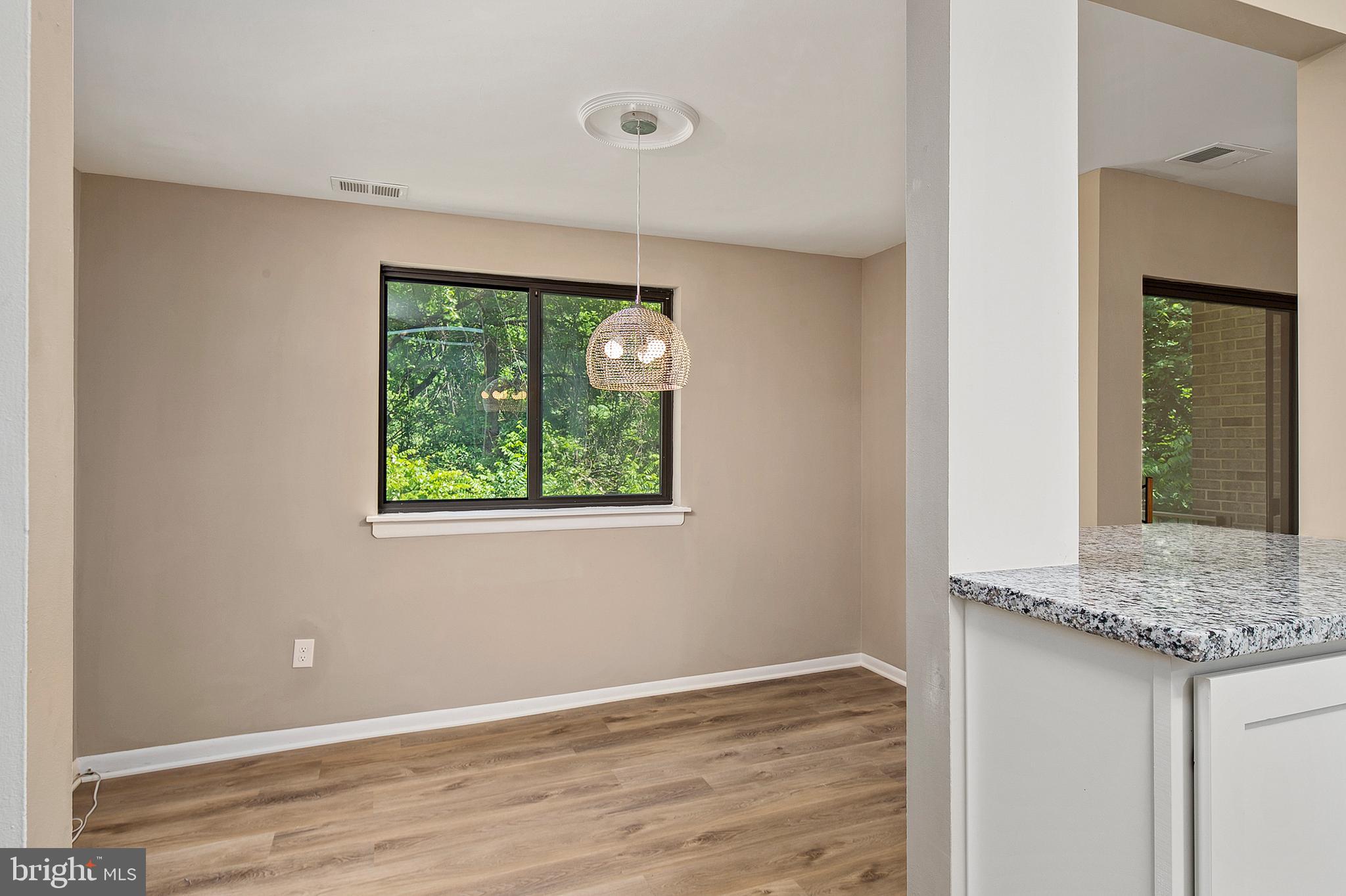 TREOVER CONDOMINIUM - Residential Lease