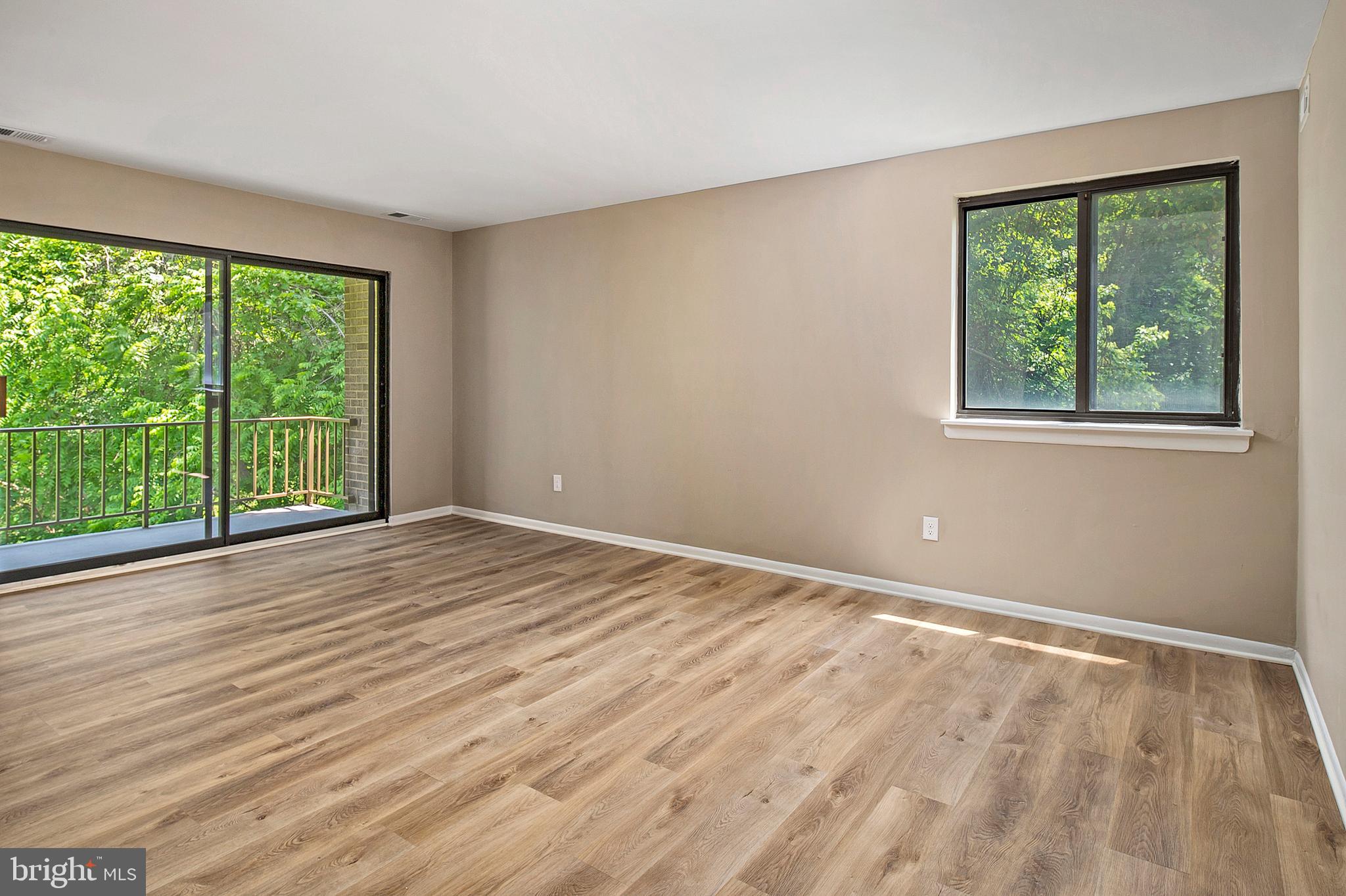 TREOVER CONDOMINIUM - Residential Lease