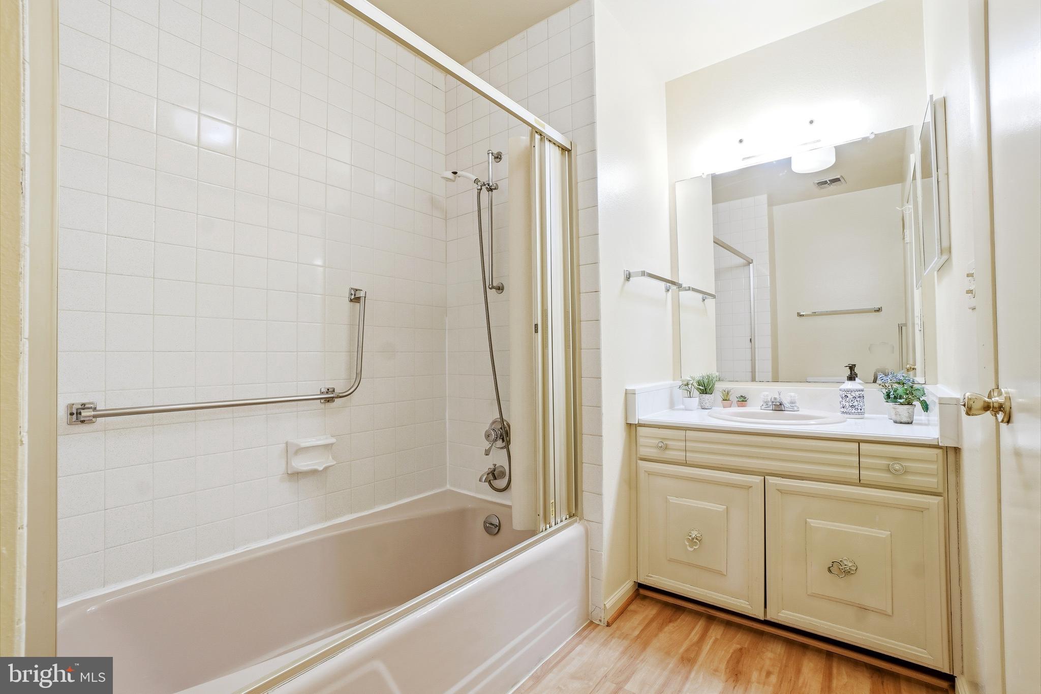 MONTGOMERY MUTUAL COOP - Residential