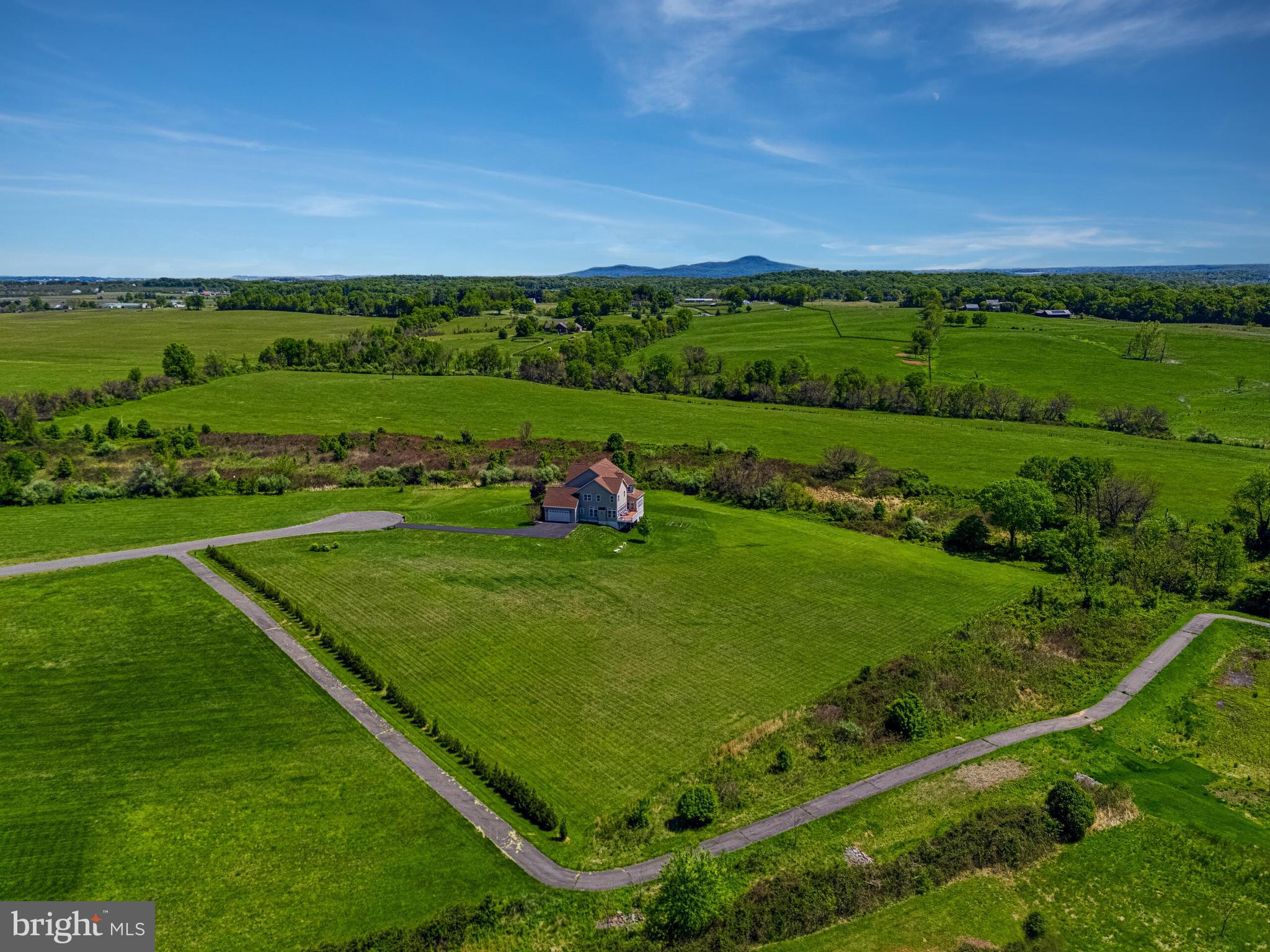 FALCONAIRE - Residential