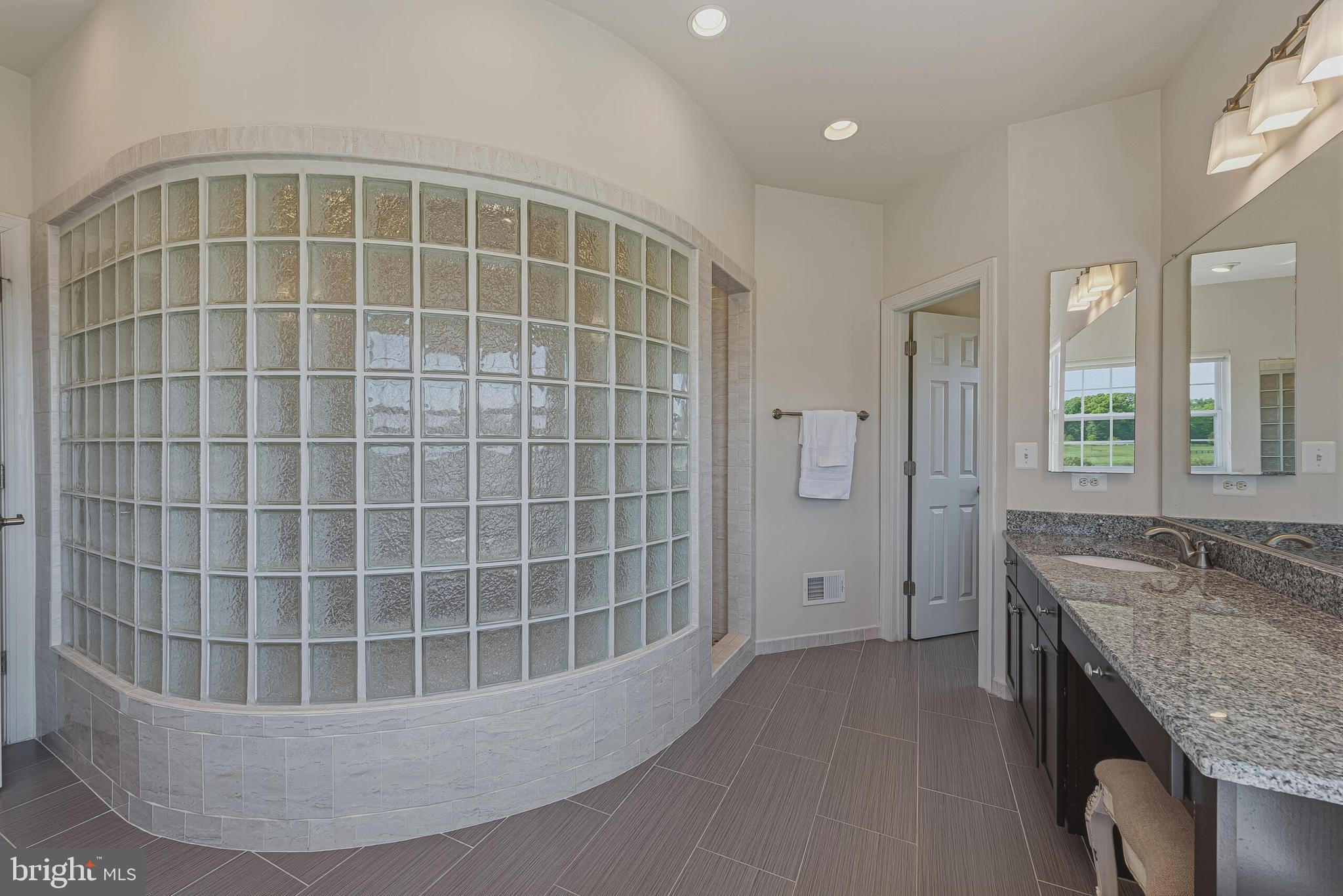 FALCONAIRE - Residential