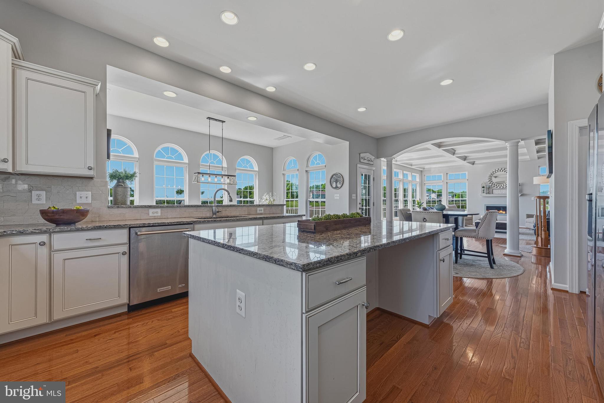 FALCONAIRE - Residential