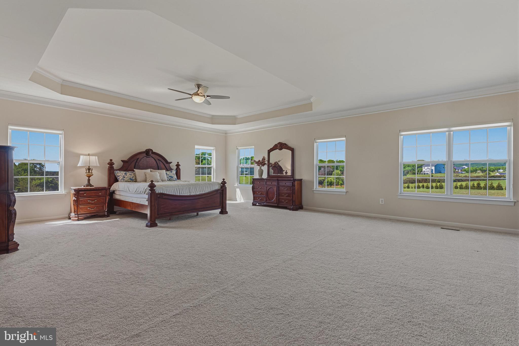 FALCONAIRE - Residential