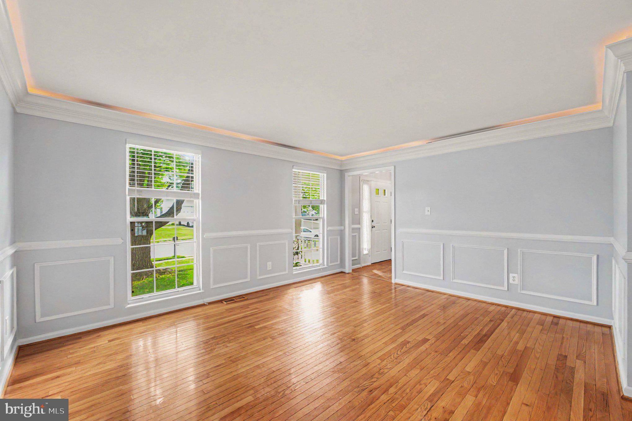 9 HUNTER TRAIL
