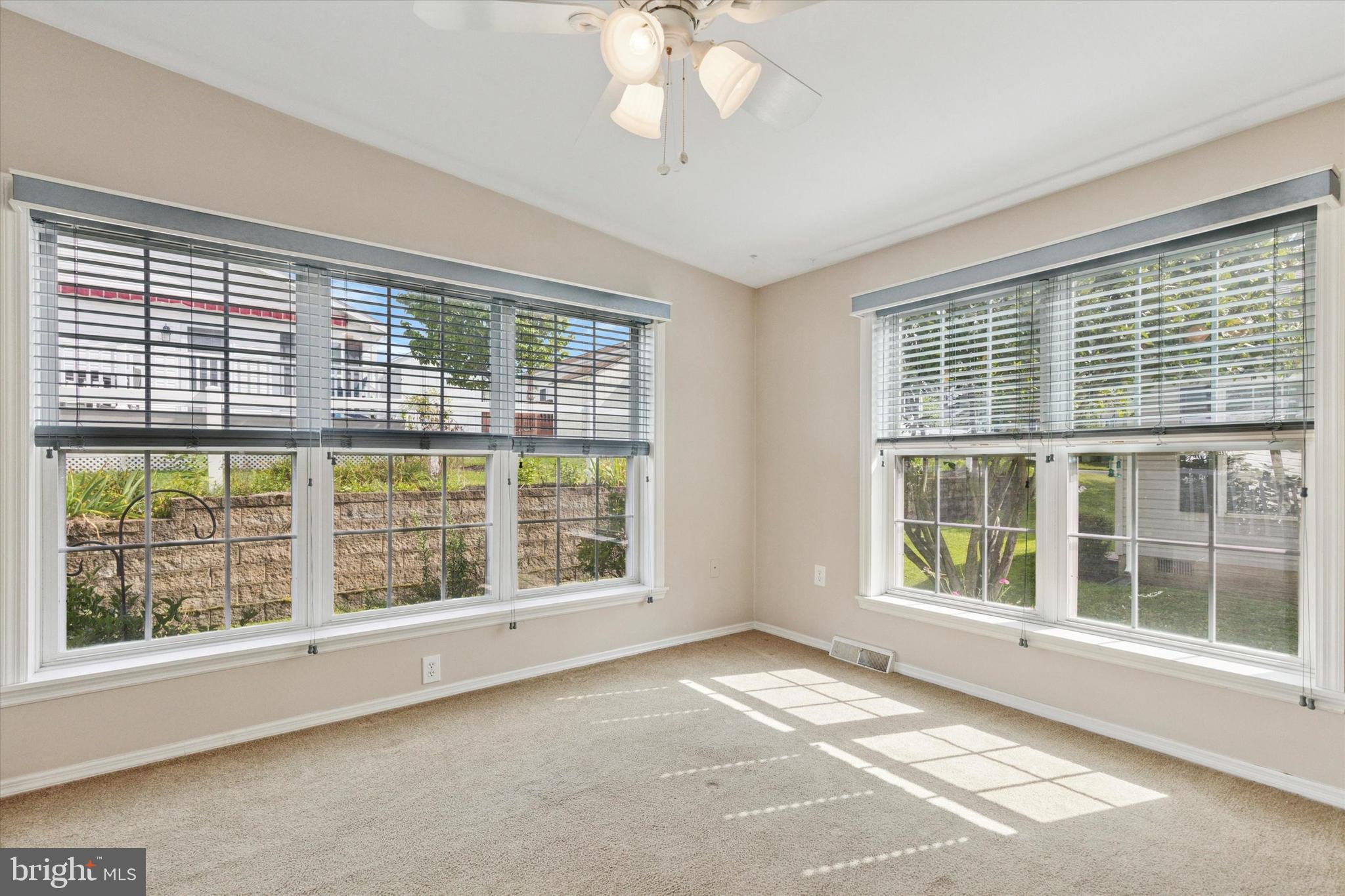 NESHAMINY FALLS - Residential