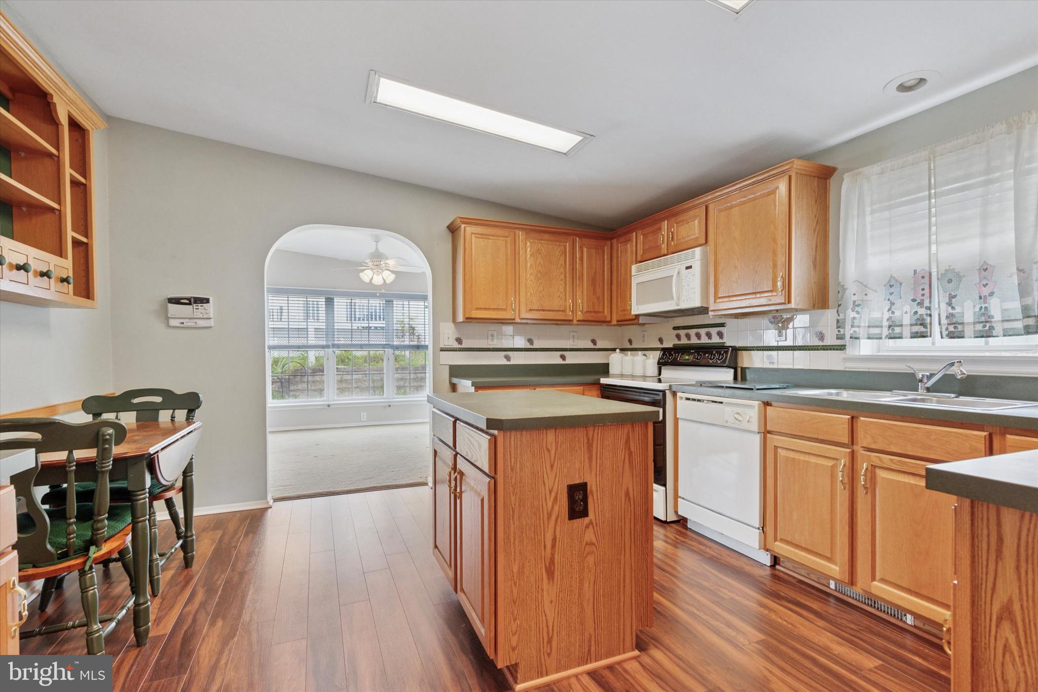 NESHAMINY FALLS - Residential