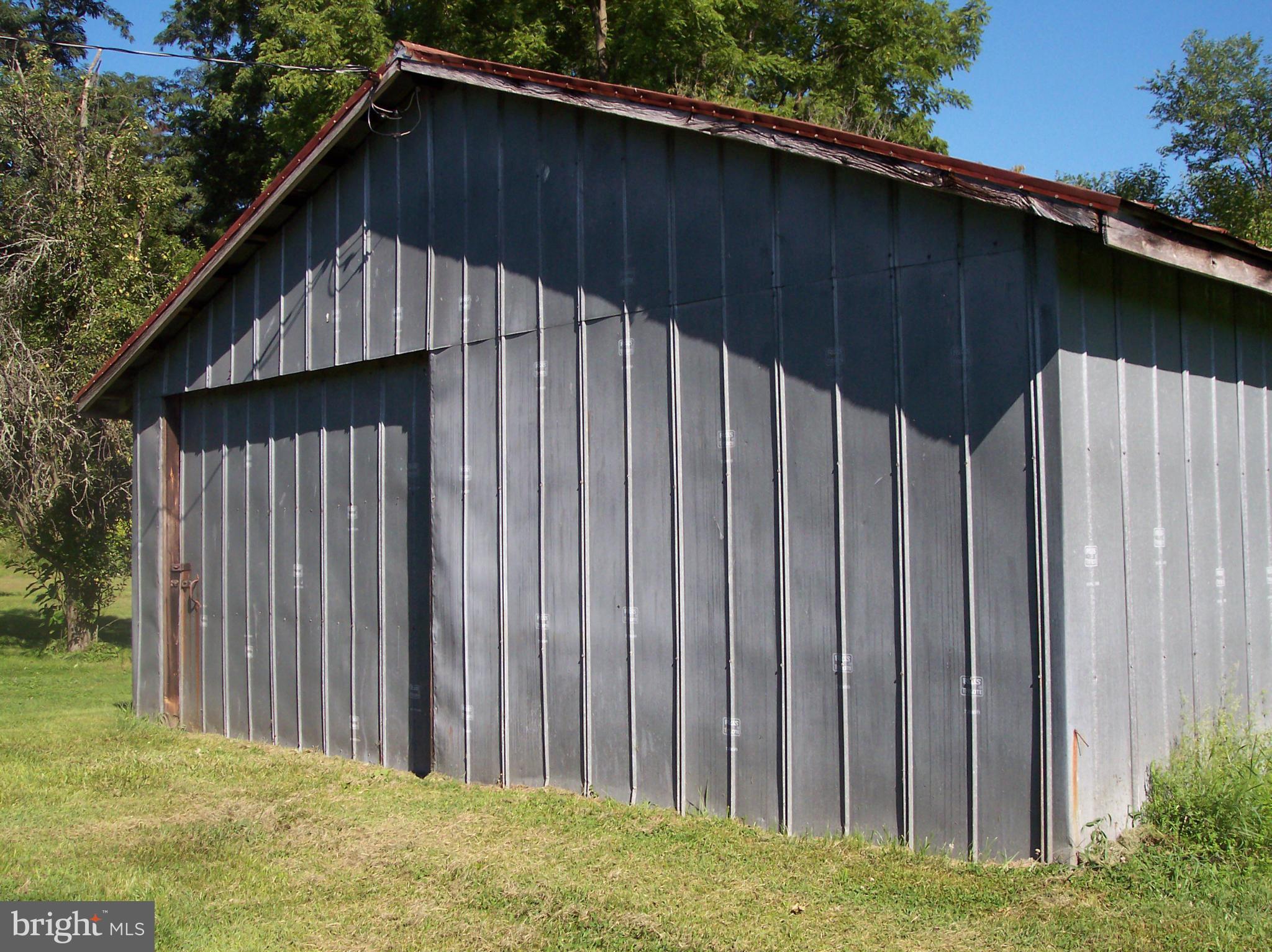 UNIONTOWN - Residential