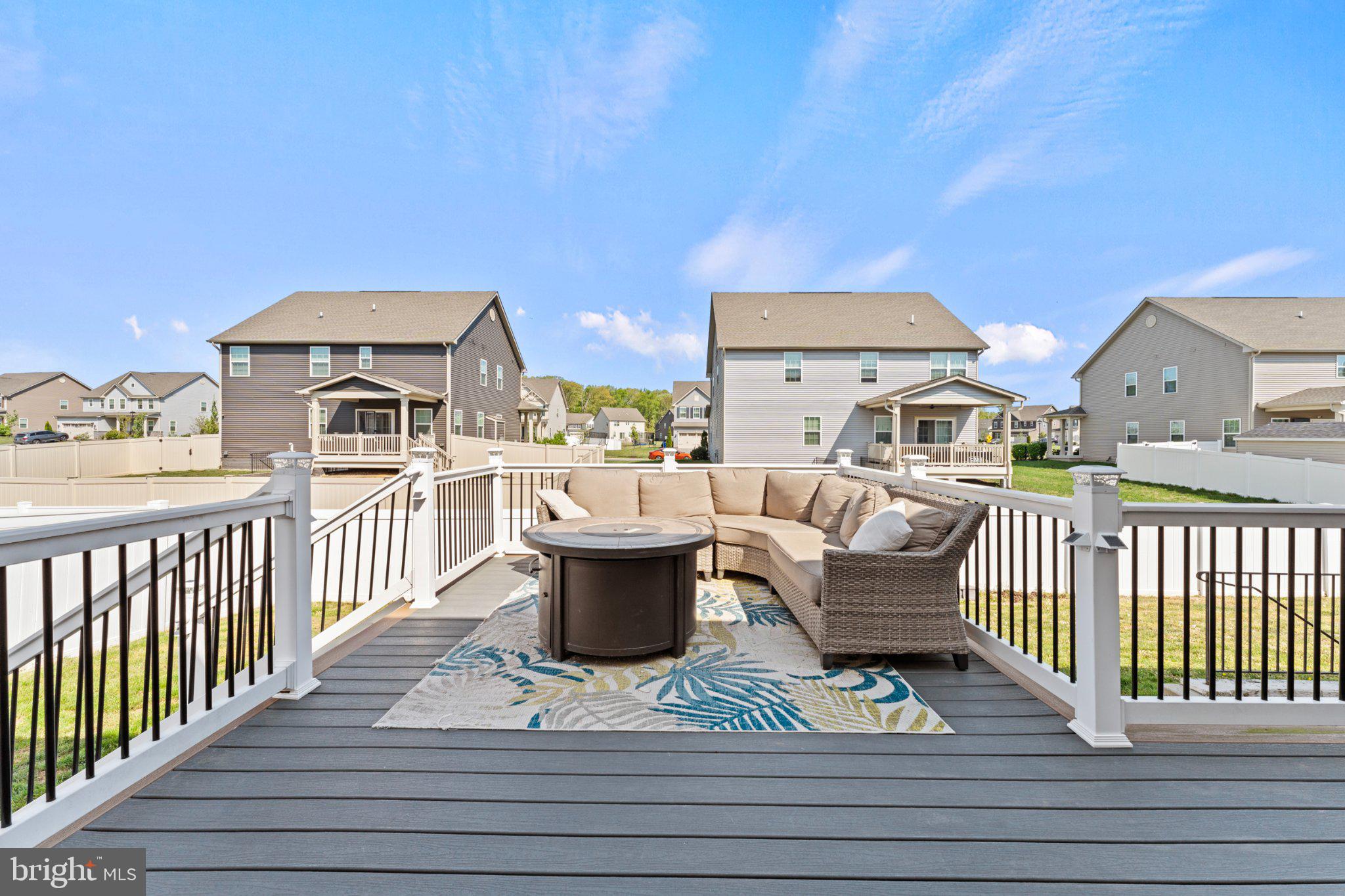 BRENTWOOD - Residential