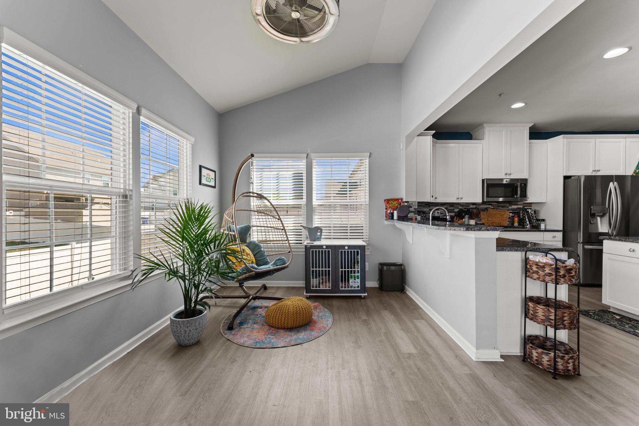 BRENTWOOD - Residential