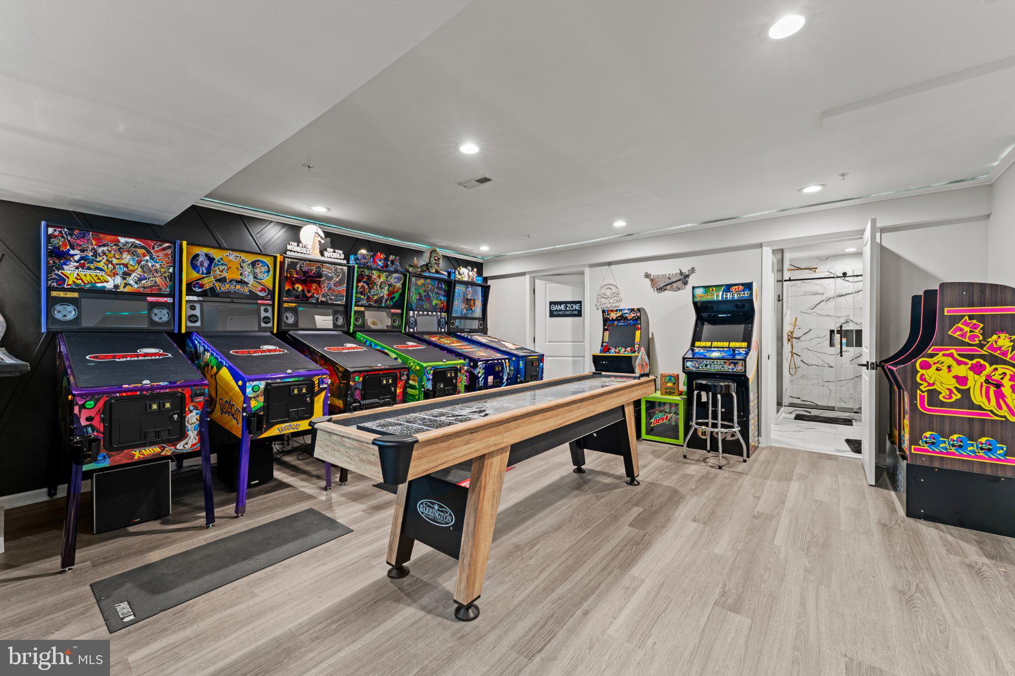 BRENTWOOD - Residential