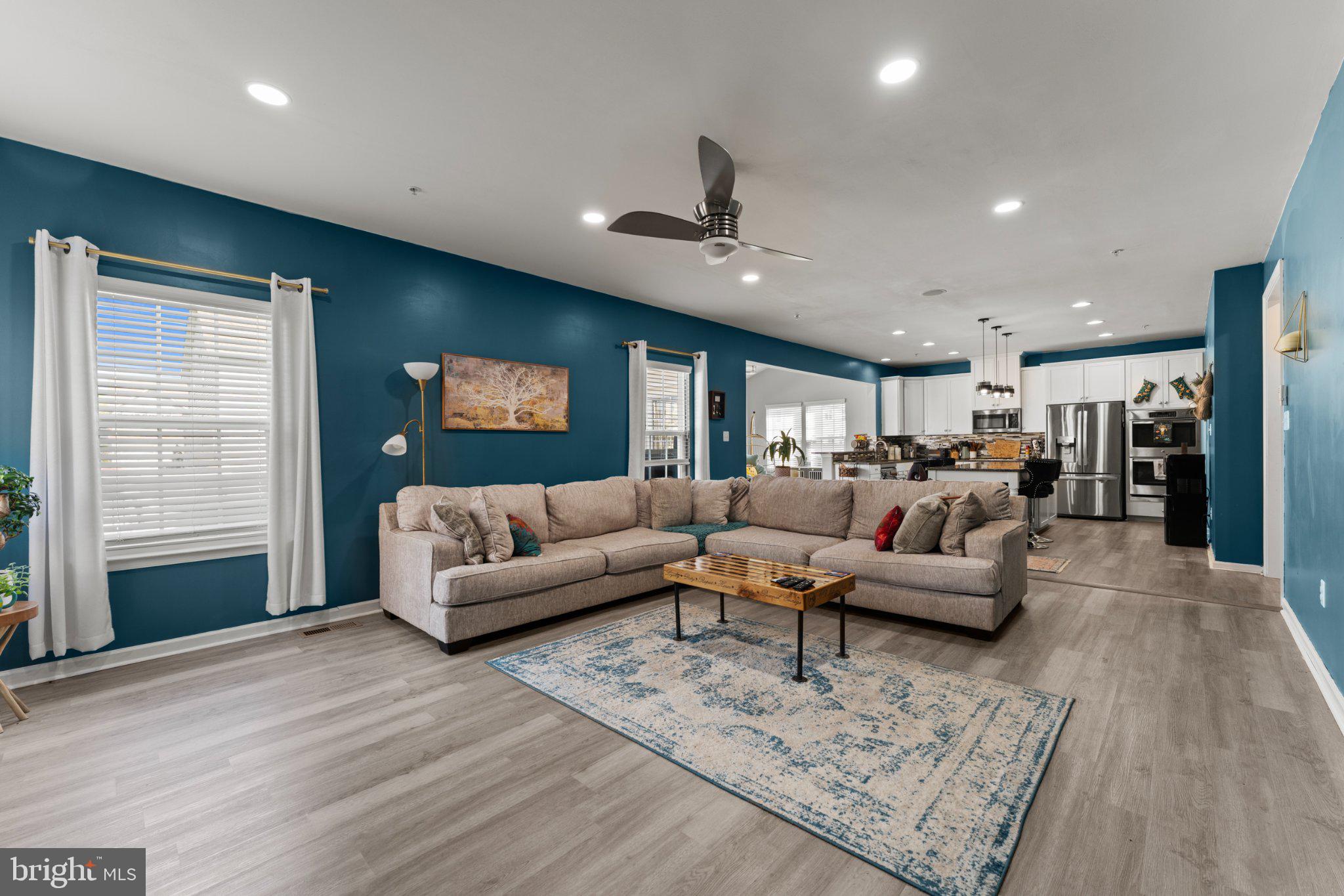 BRENTWOOD - Residential