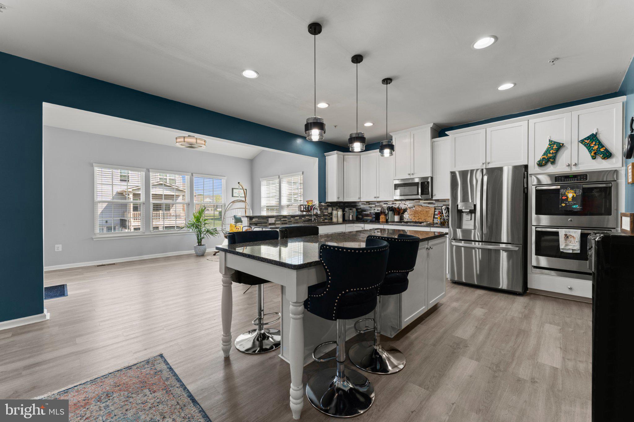 BRENTWOOD - Residential