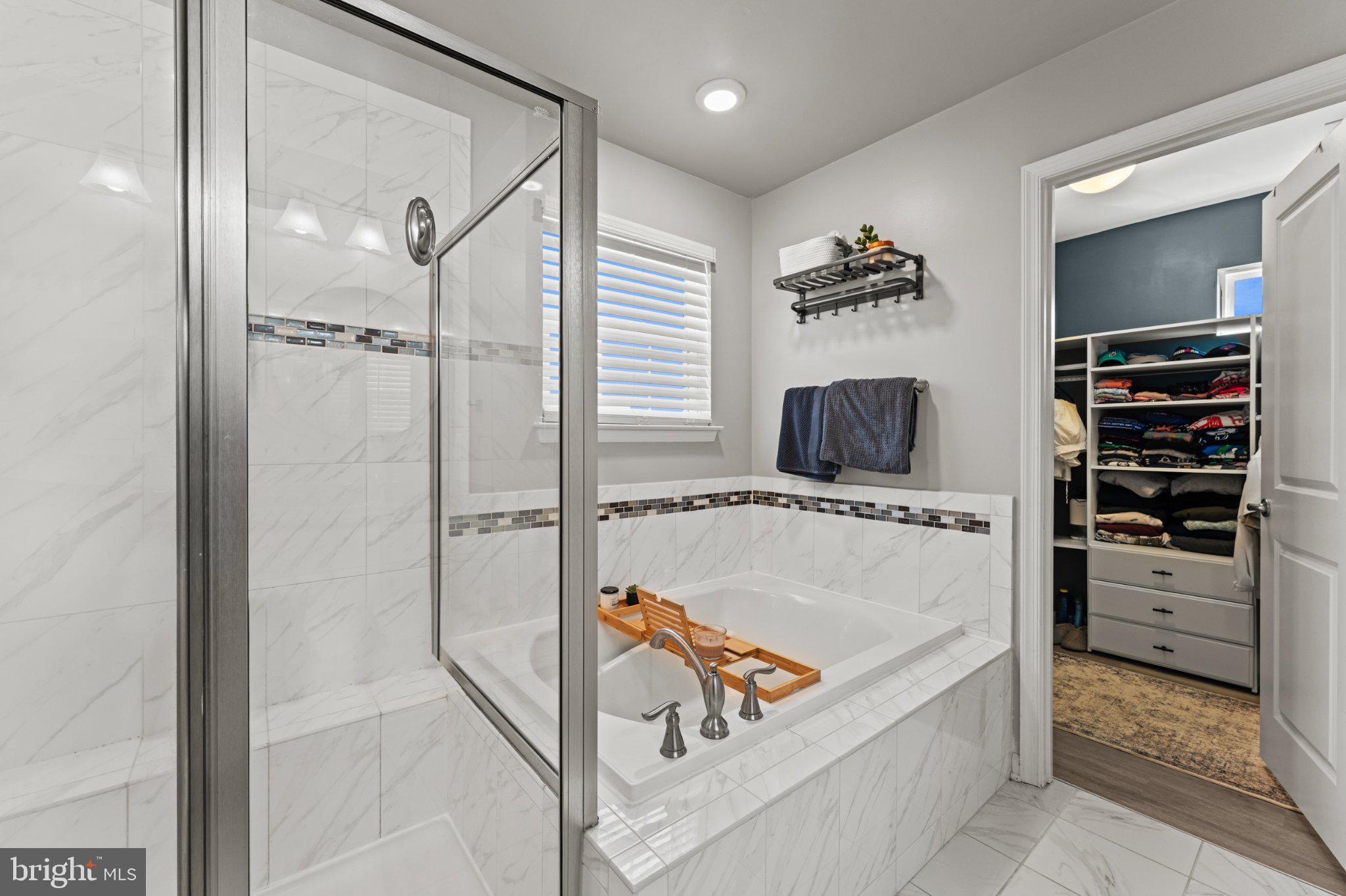 BRENTWOOD - Residential