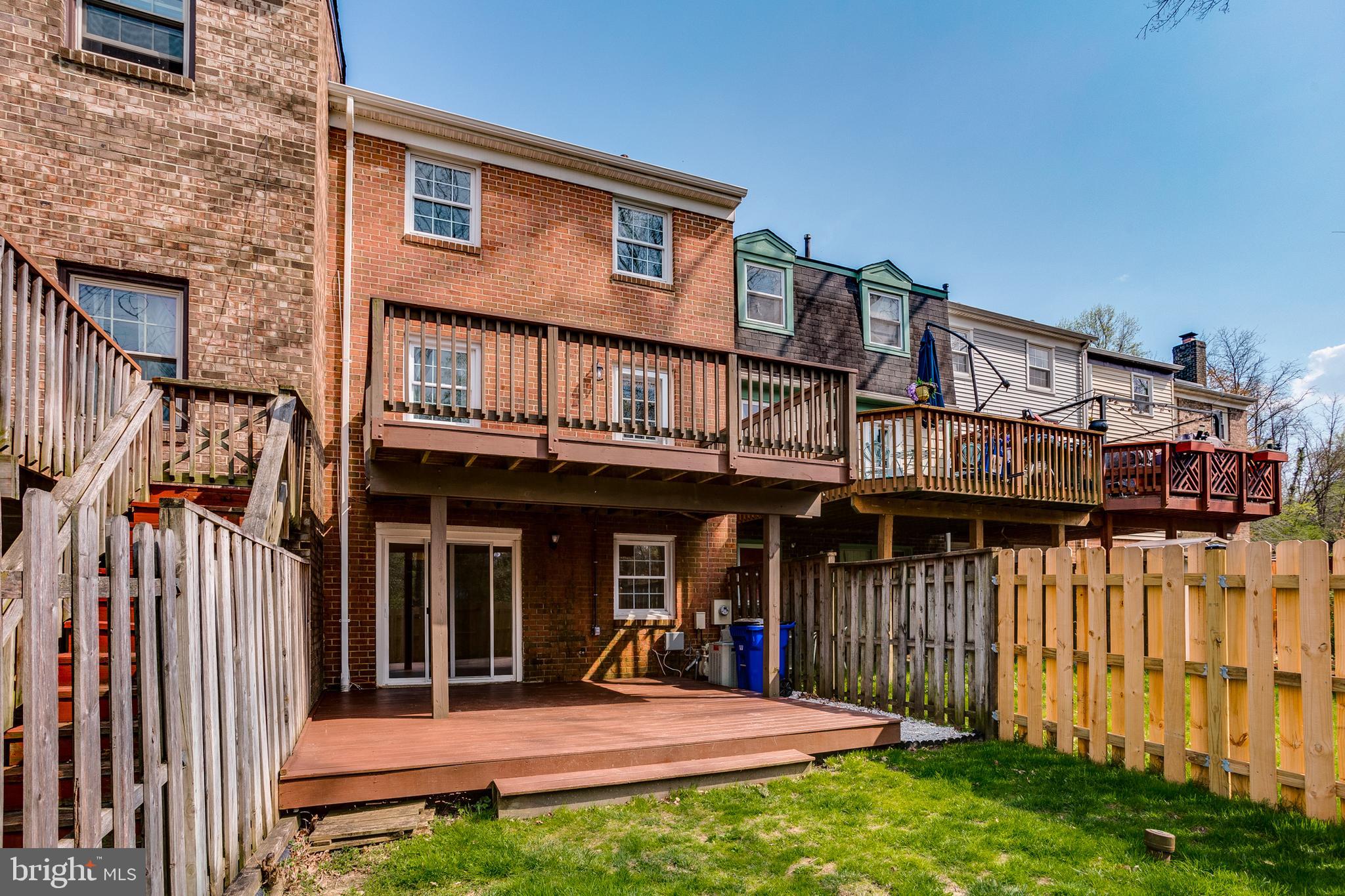 VILLAGE OF LONG REACH - Residential