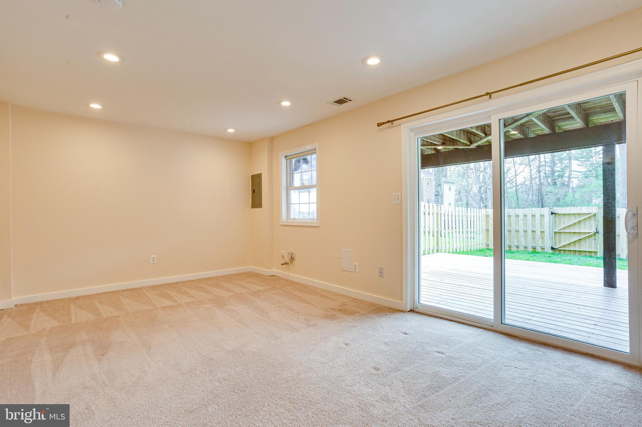 VILLAGE OF LONG REACH - Residential