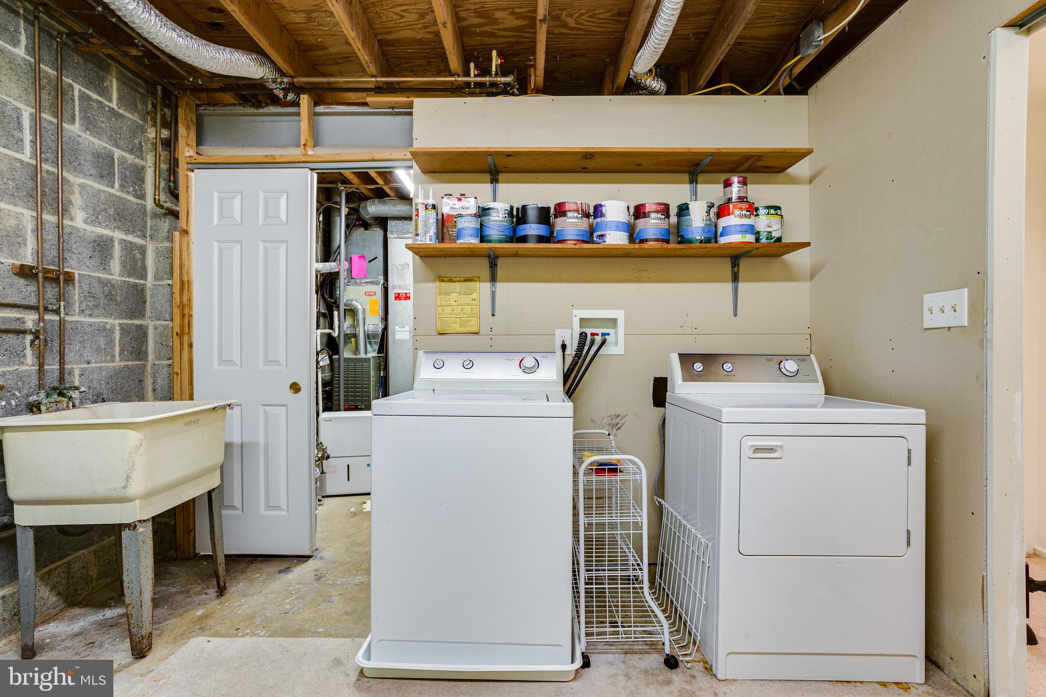 VILLAGE OF LONG REACH - Residential