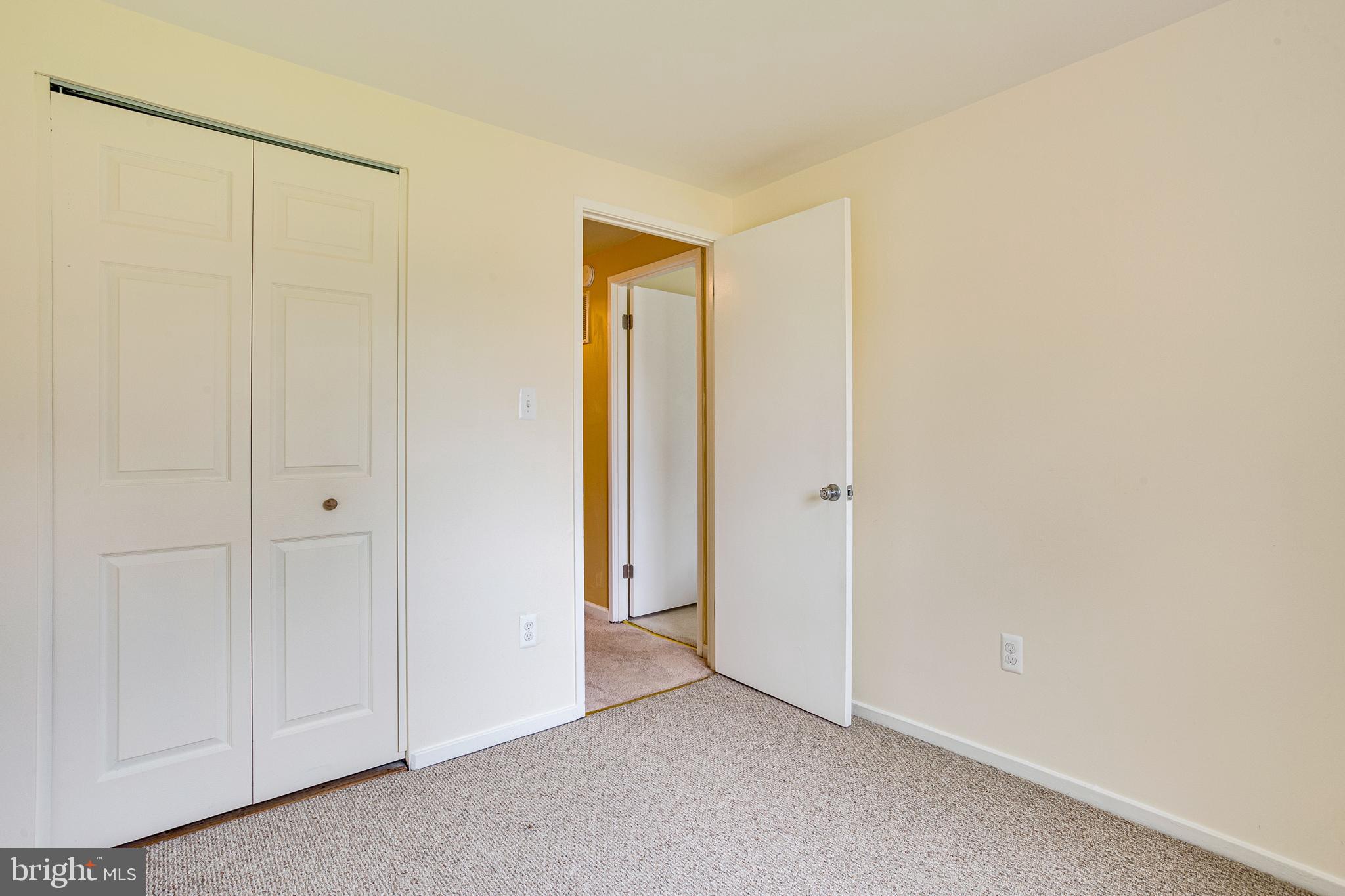 VILLAGE OF LONG REACH - Residential