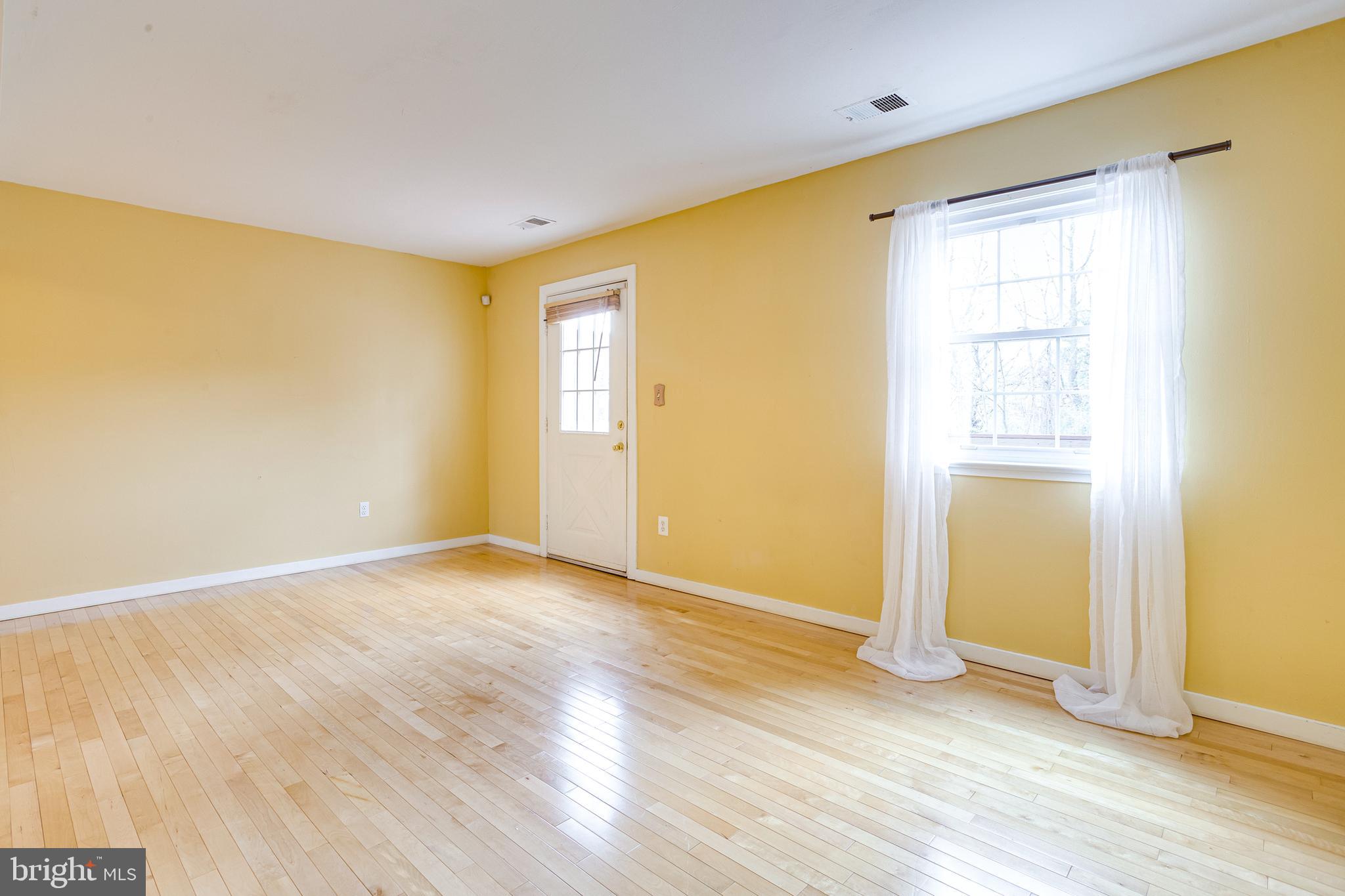 VILLAGE OF LONG REACH - Residential