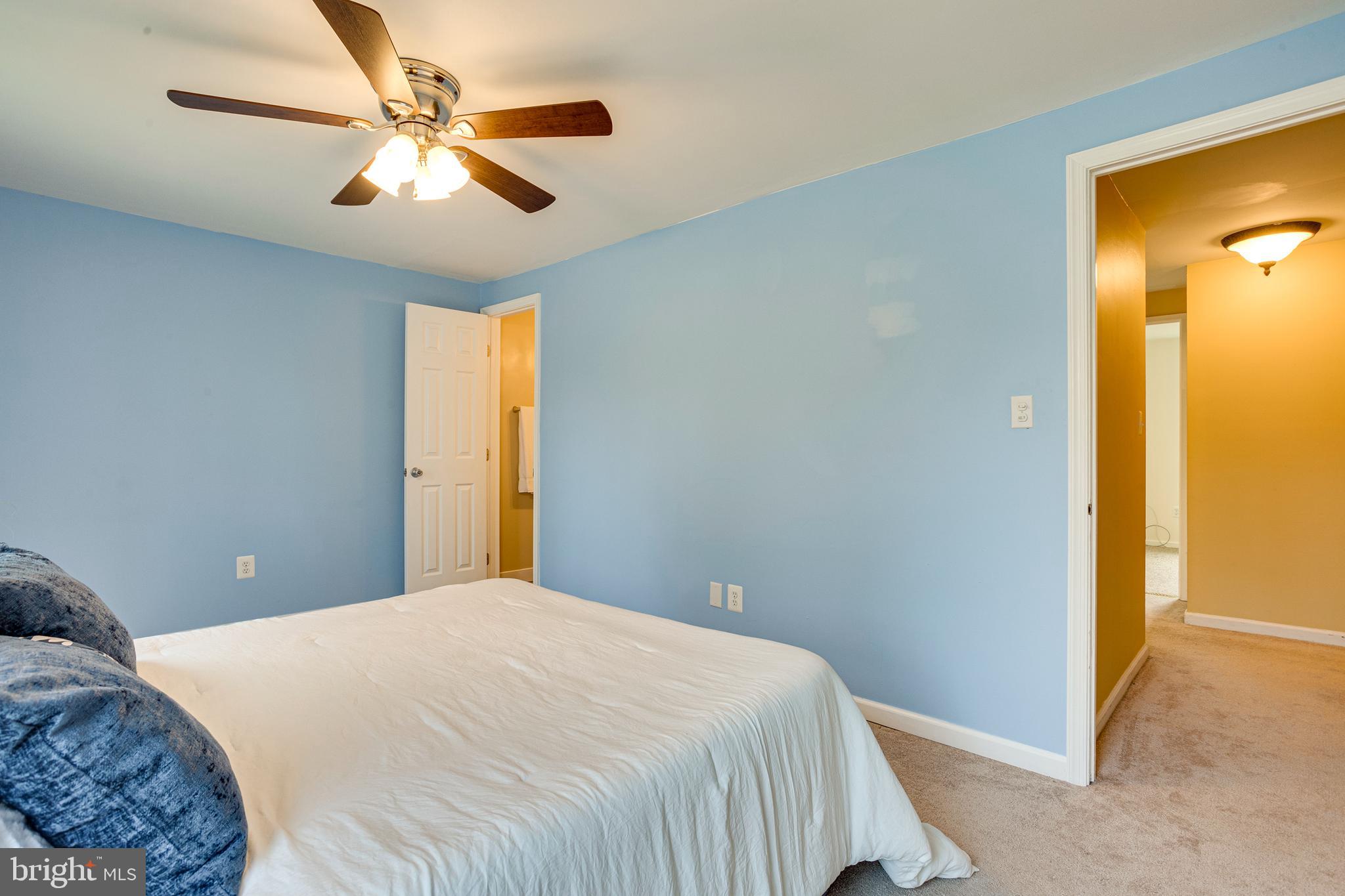 VILLAGE OF LONG REACH - Residential