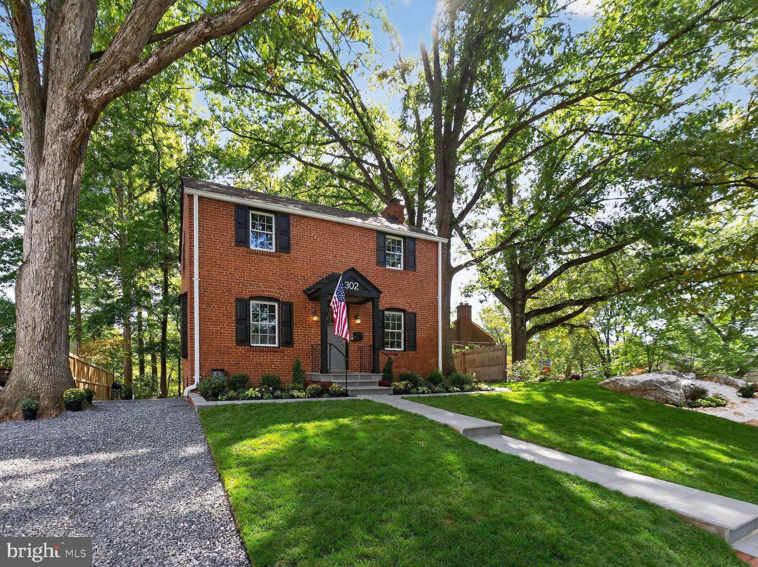 302 PENWOOD ROAD