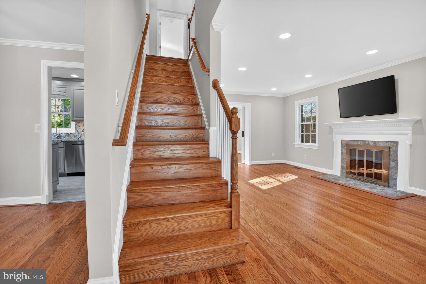 WOODMOOR - Residential