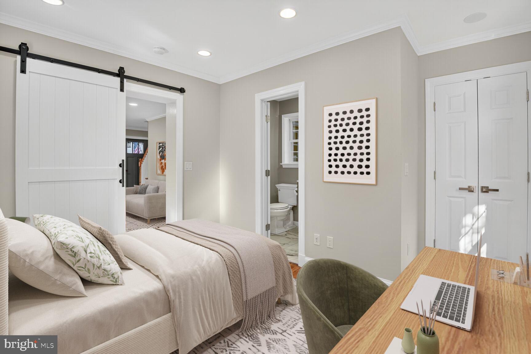 WOODMOOR - Residential