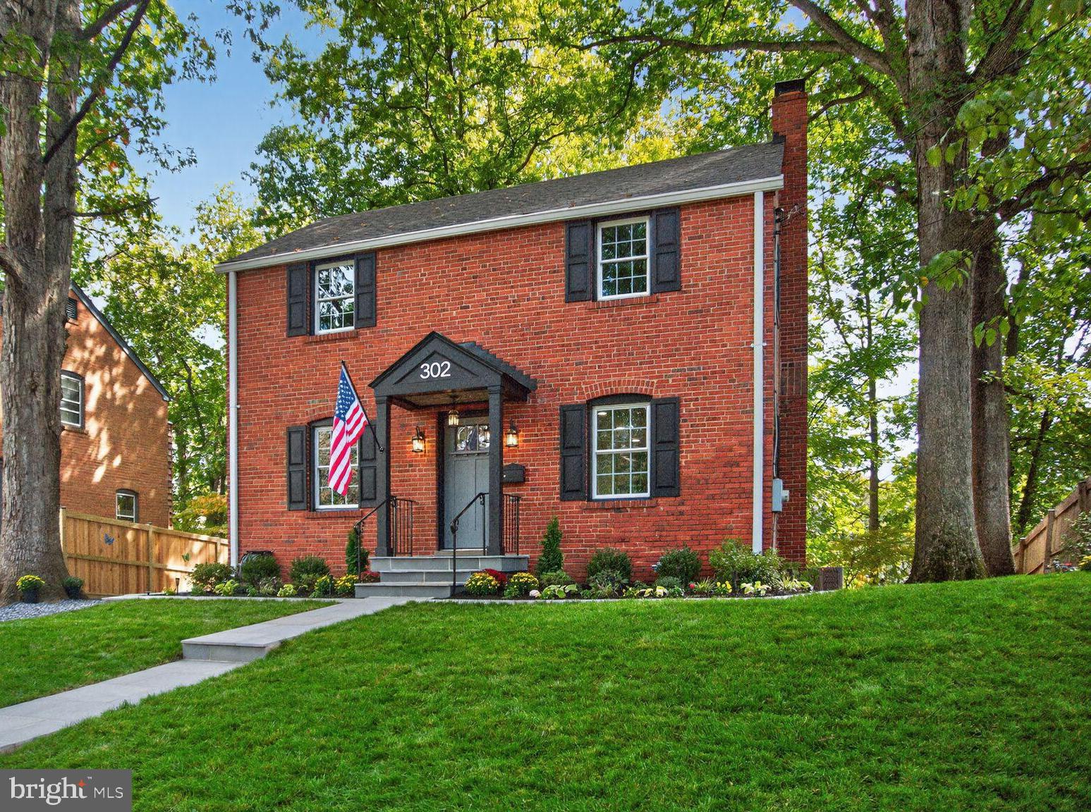 302 PENWOOD ROAD