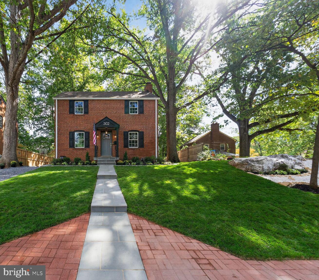 302 PENWOOD ROAD