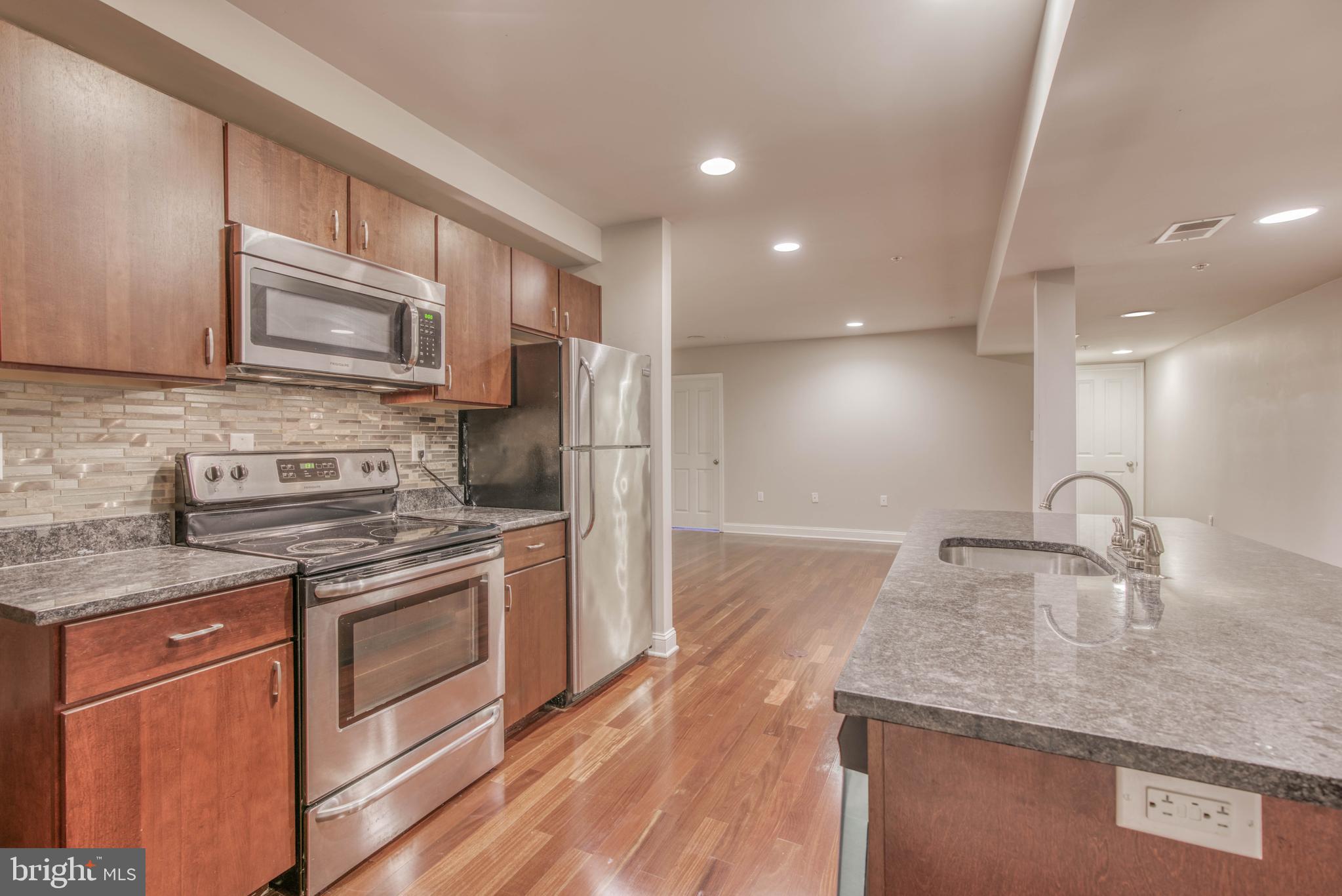 FEDERAL HILL HISTORIC DISTRICT - Residential Lease