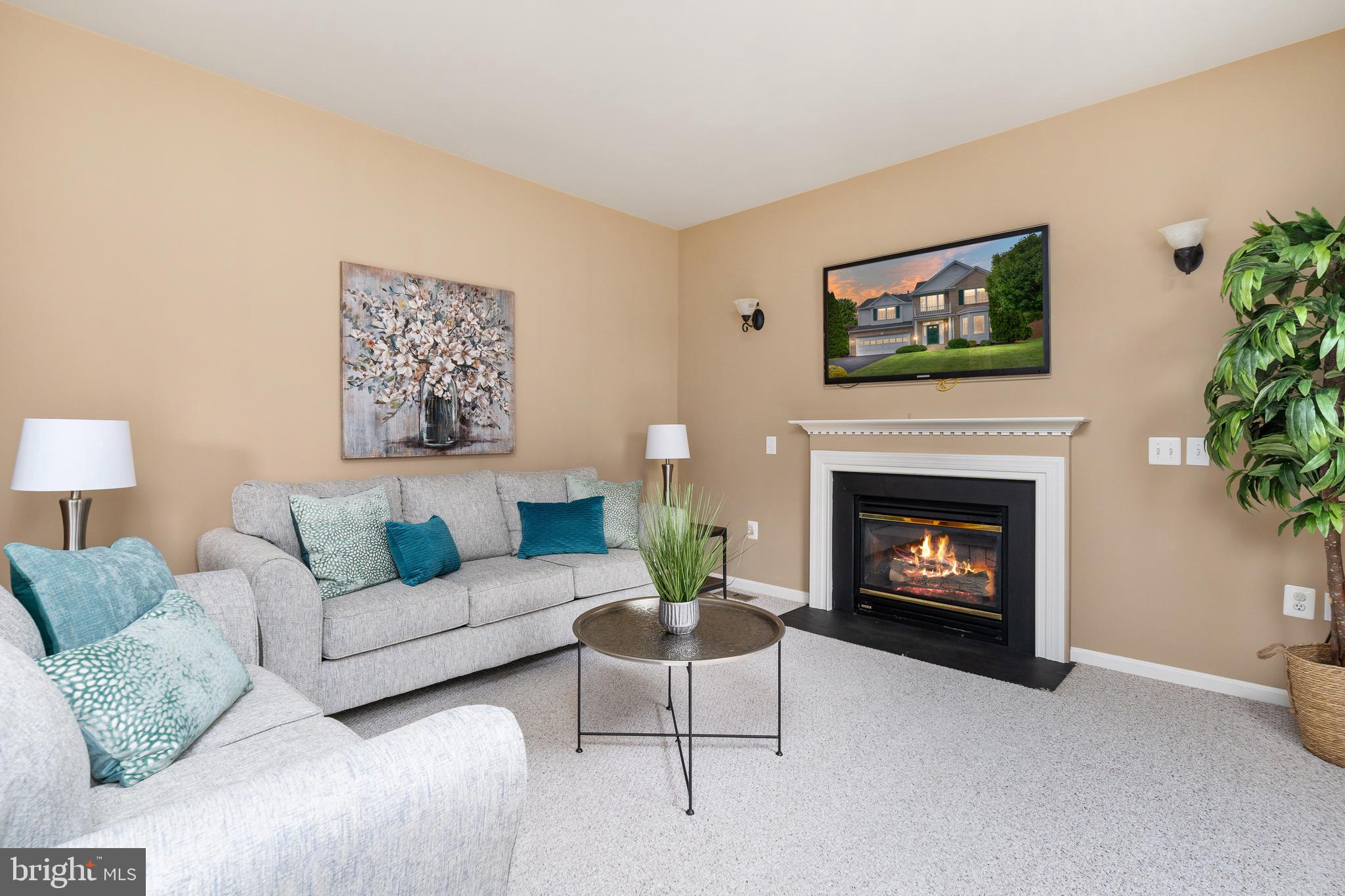 DALE CITY - Residential