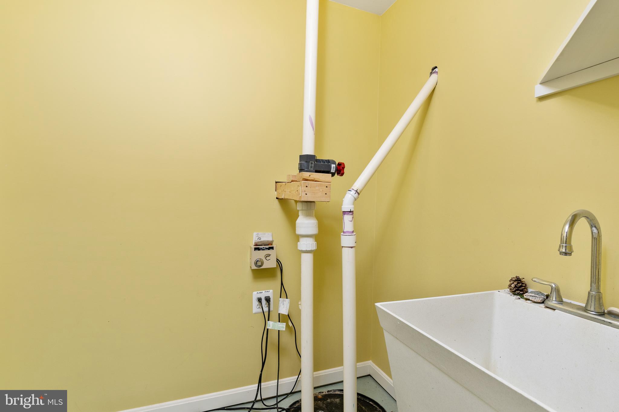 DALE CITY - Residential