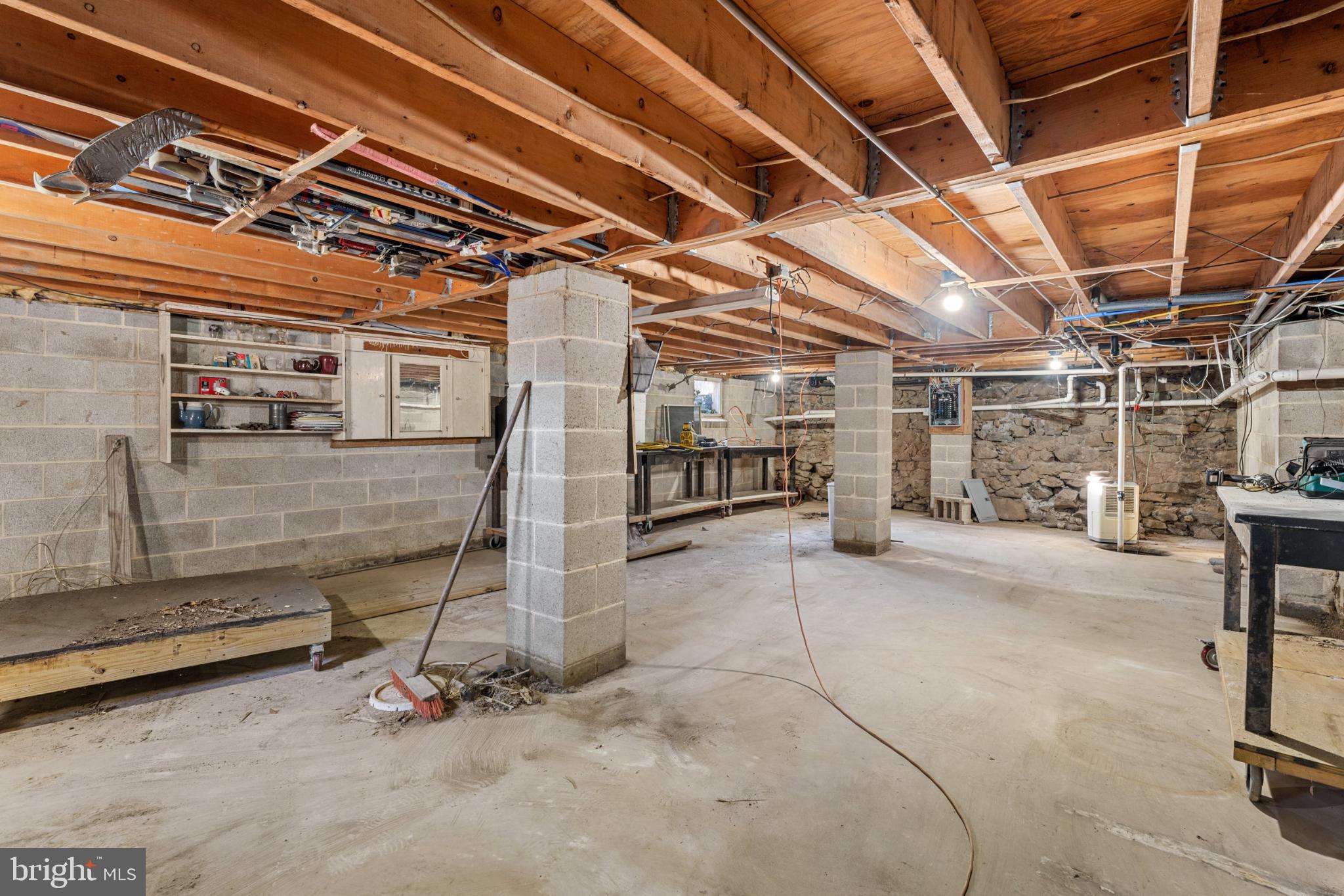 NON AVAILABLE - Residential