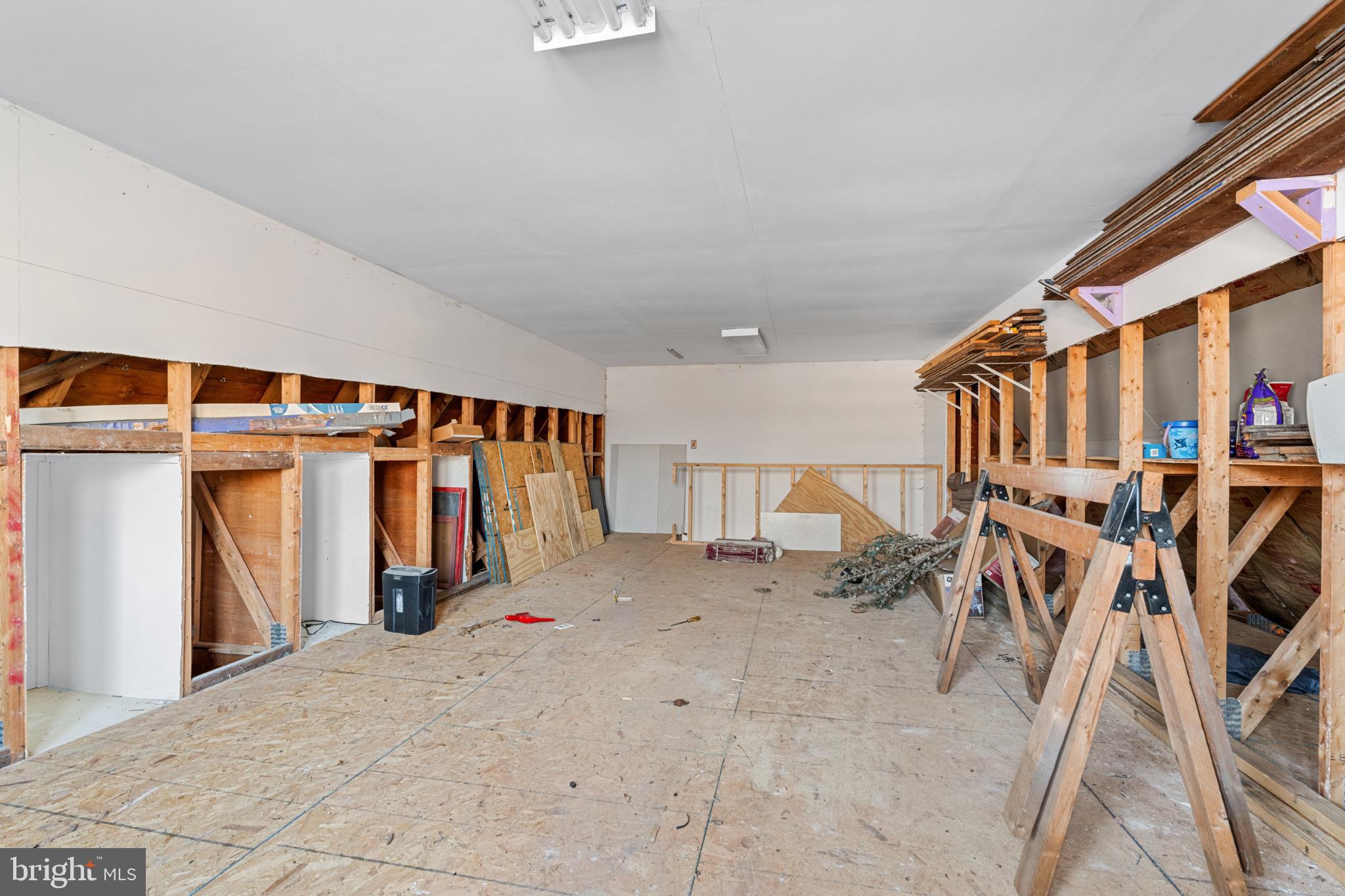 NON AVAILABLE - Residential