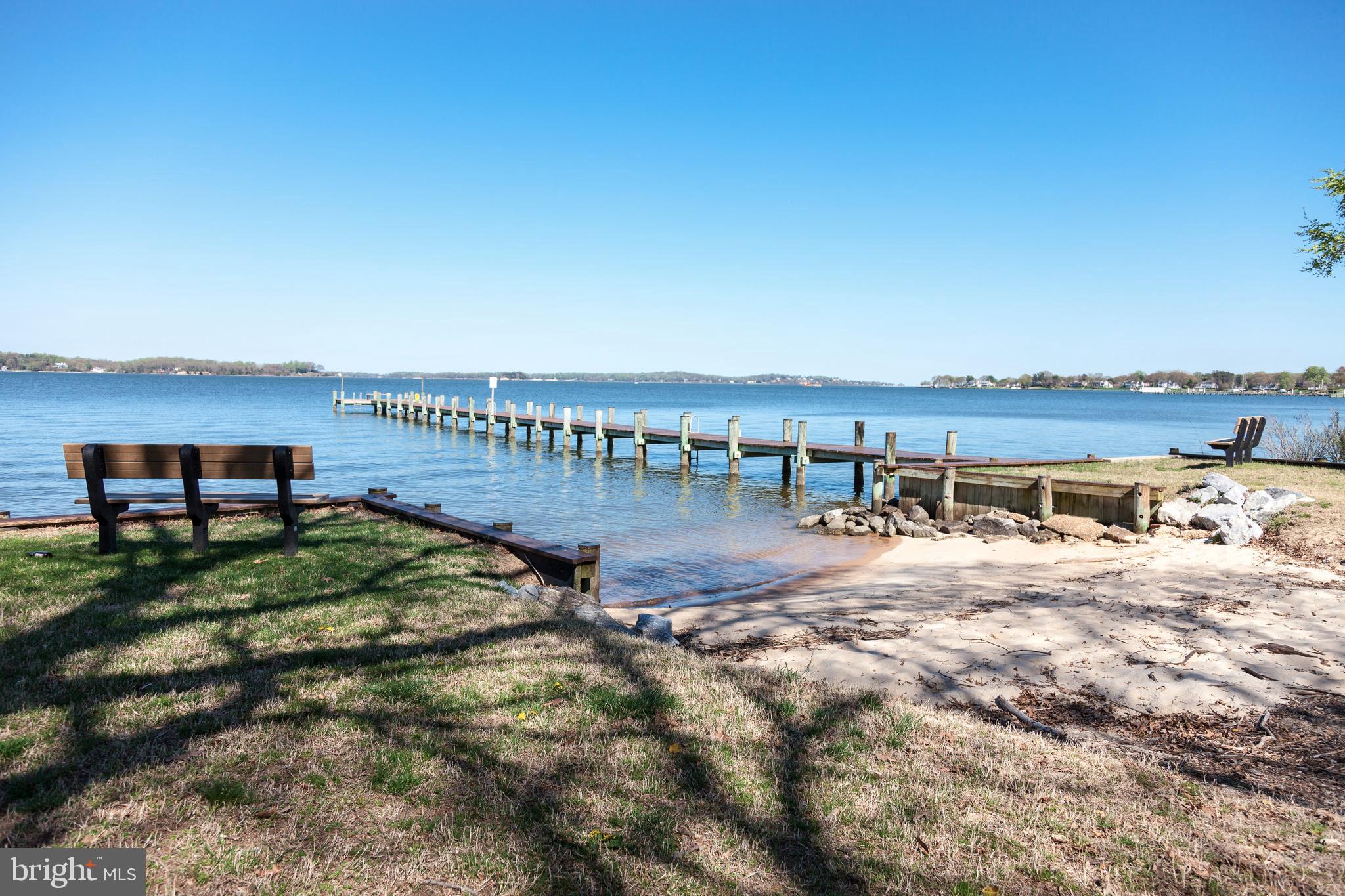 SCHOOLERS POND - Residential