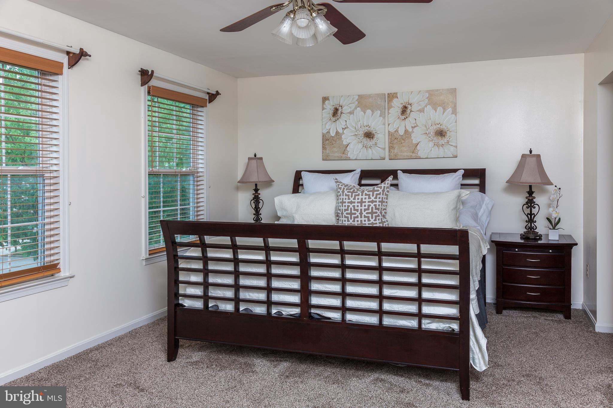 SCHOOLERS POND - Residential