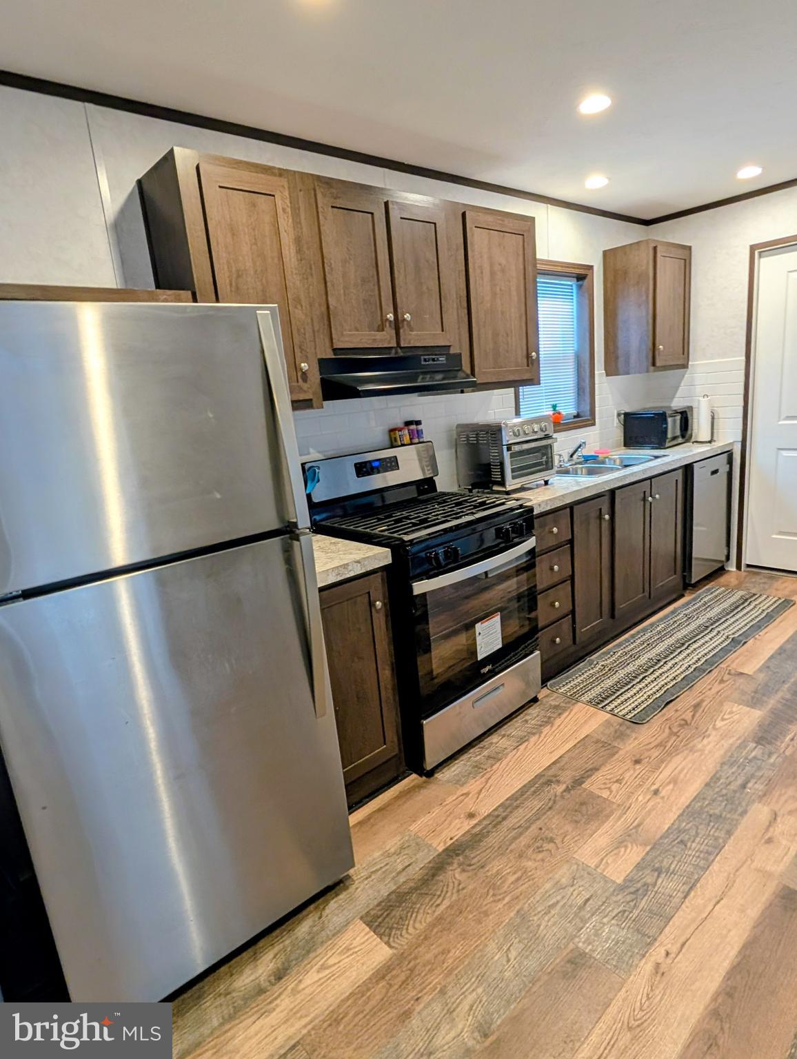 HIDDEN VALLEY ESTATES - Residential