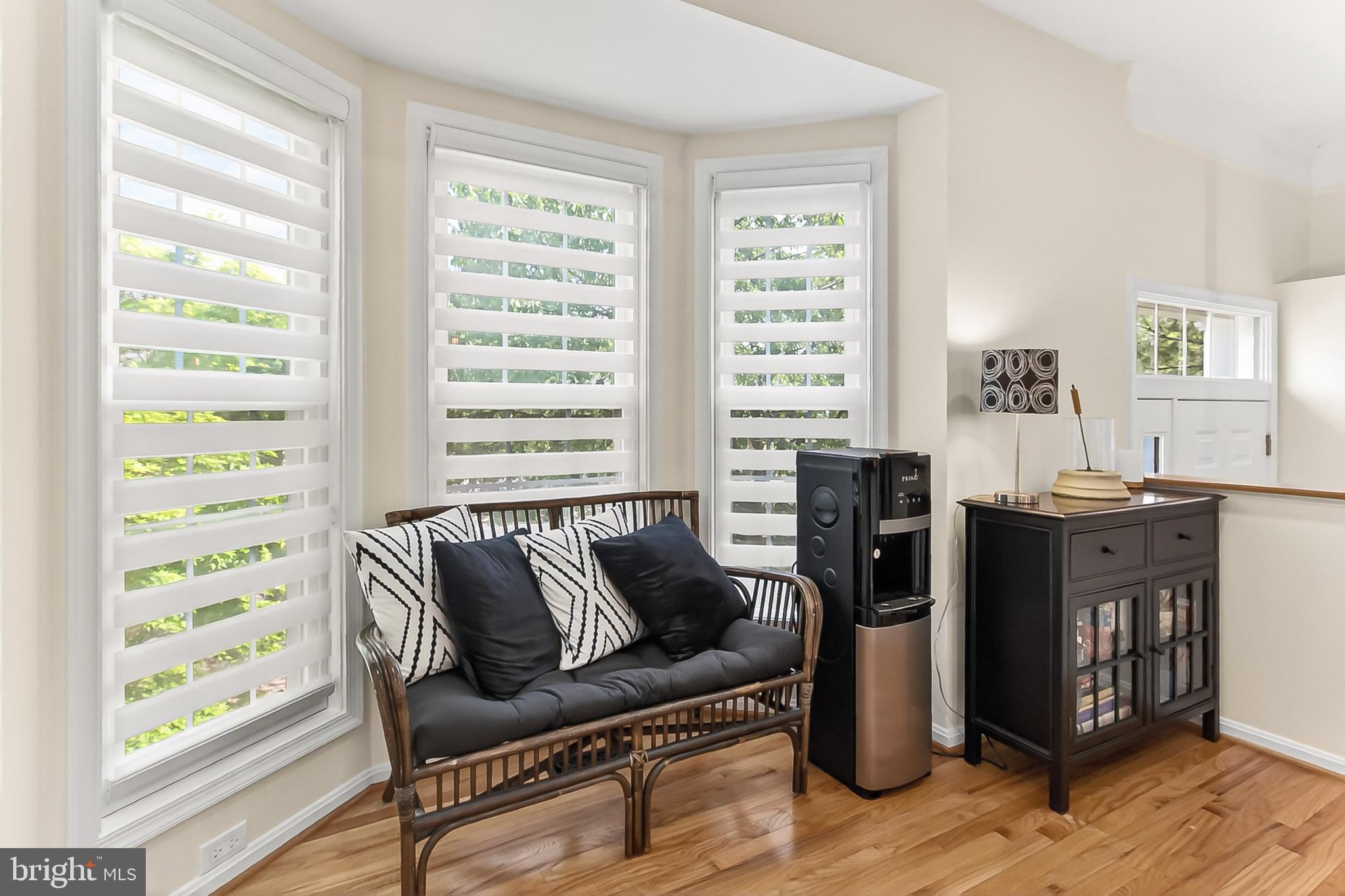 ASHBURN VILLAGE - Residential