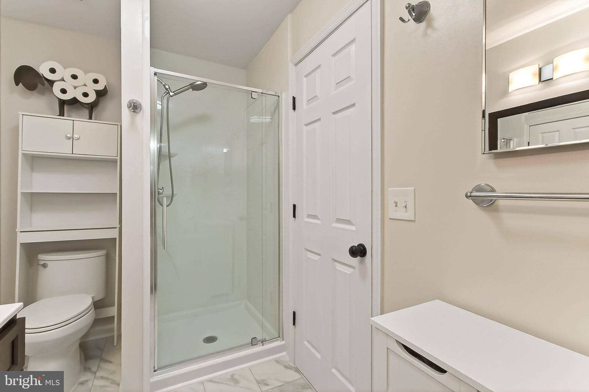 ASHBURN VILLAGE - Residential