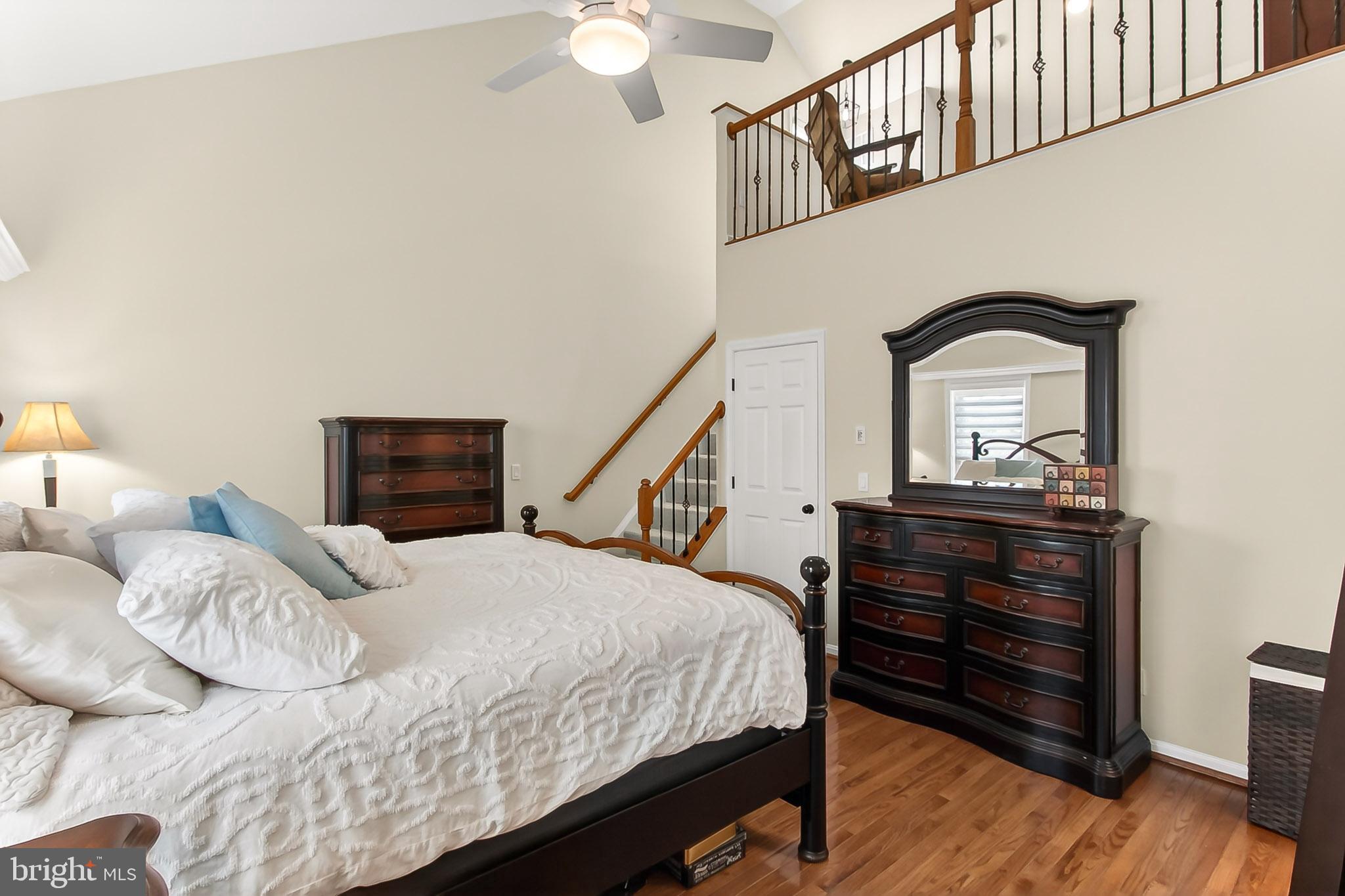 ASHBURN VILLAGE - Residential