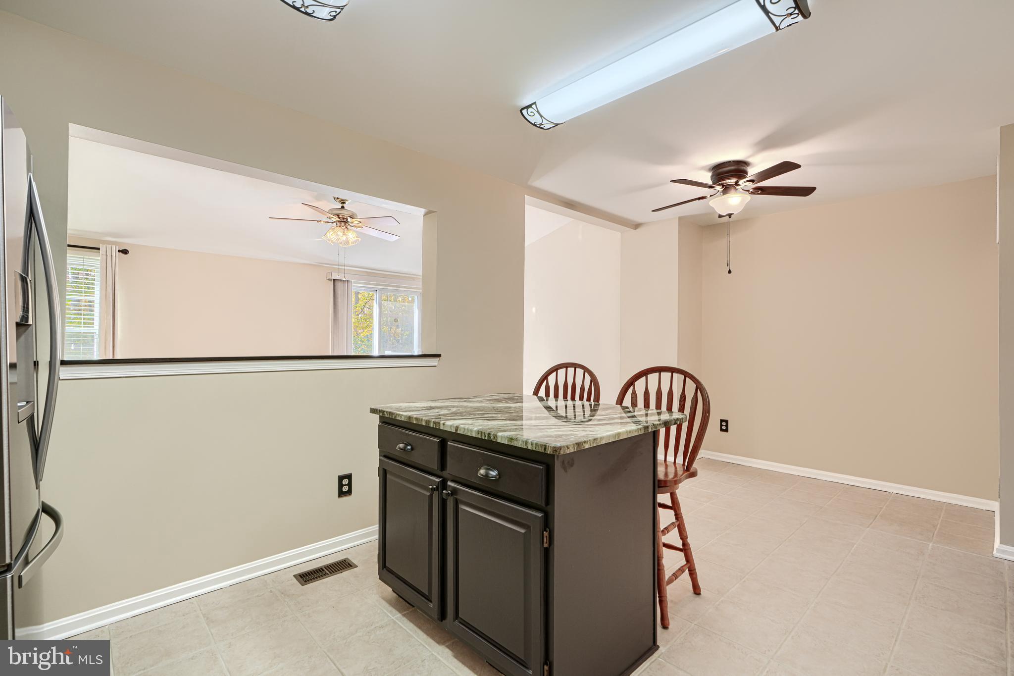 VILLAGE OF THOMAS RUN - Residential