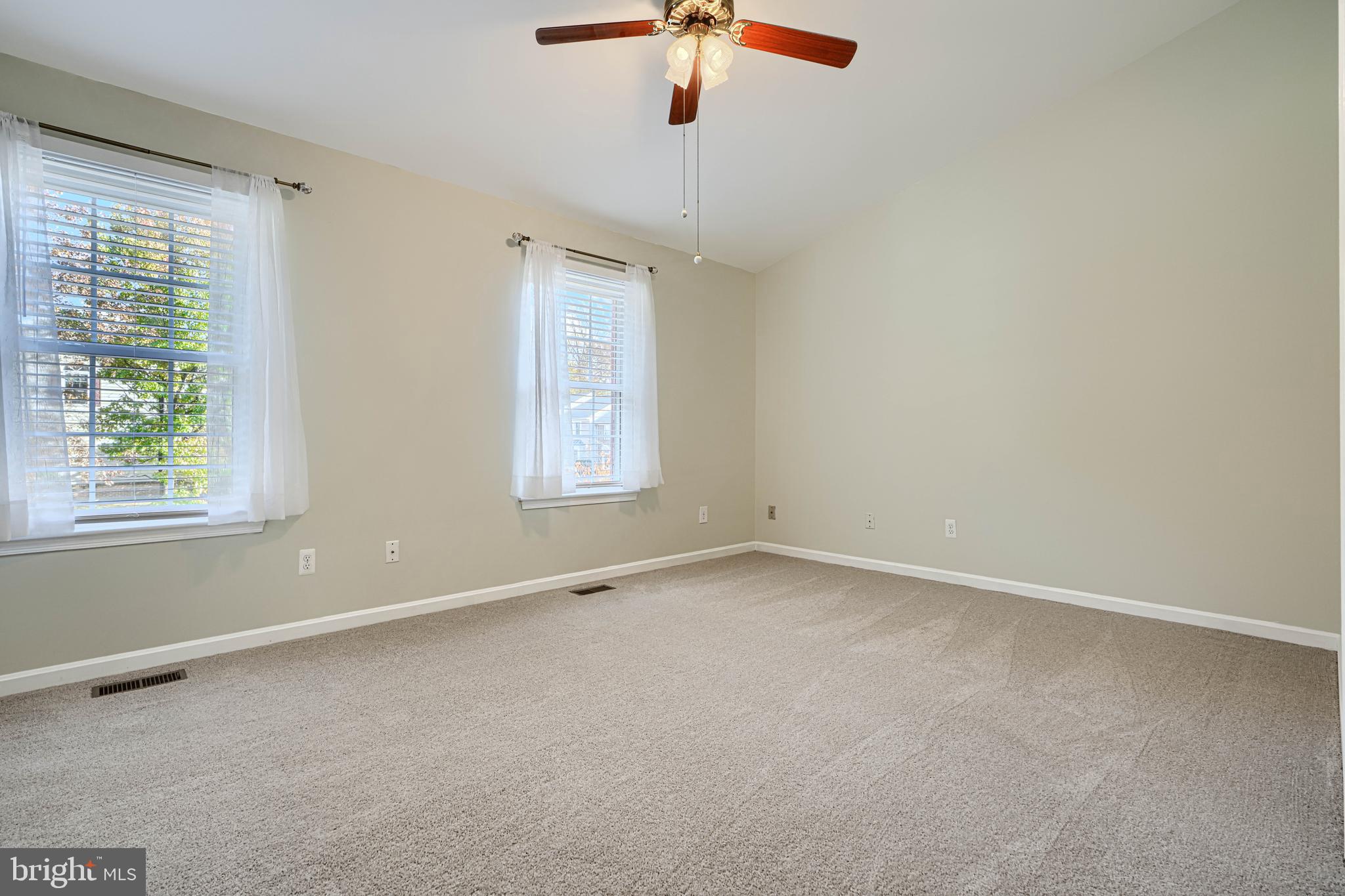 VILLAGE OF THOMAS RUN - Residential