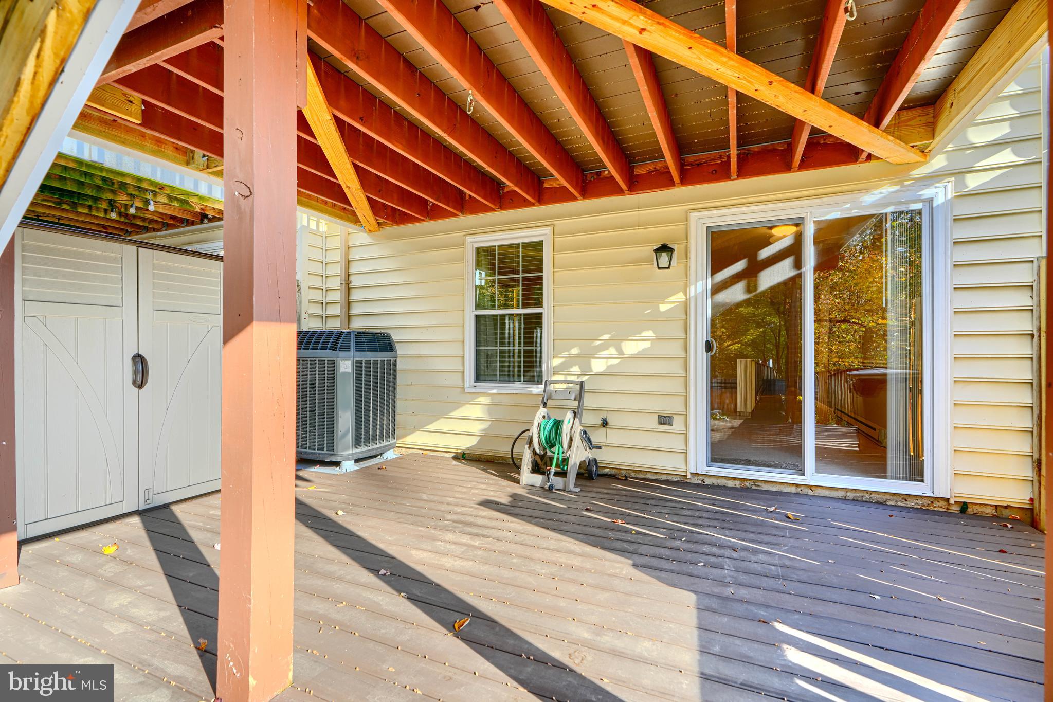 VILLAGE OF THOMAS RUN - Residential