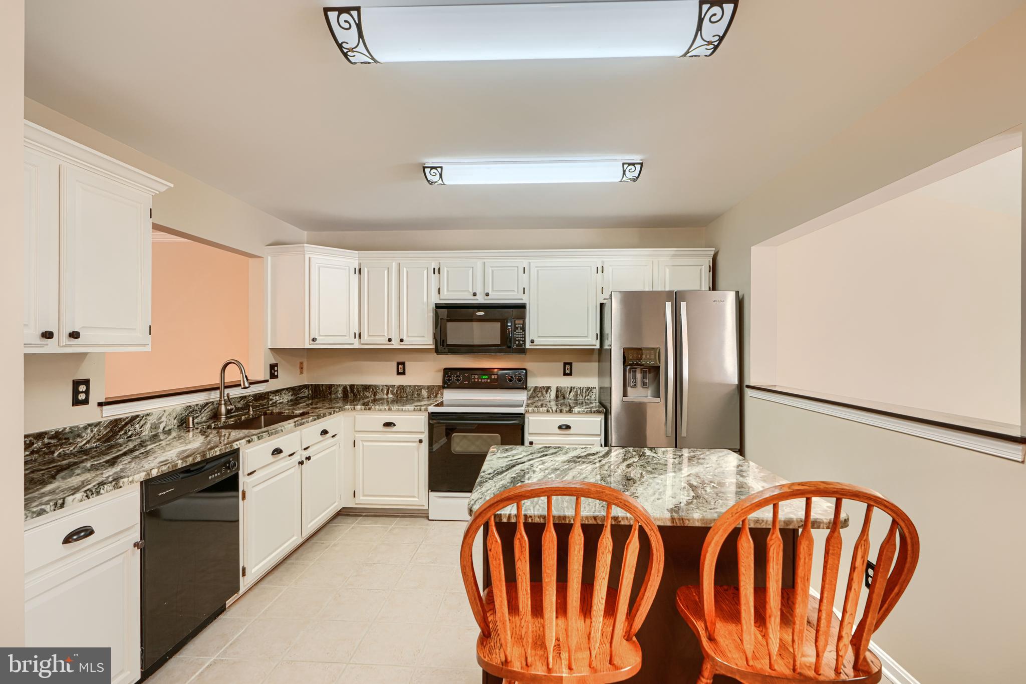 VILLAGE OF THOMAS RUN - Residential