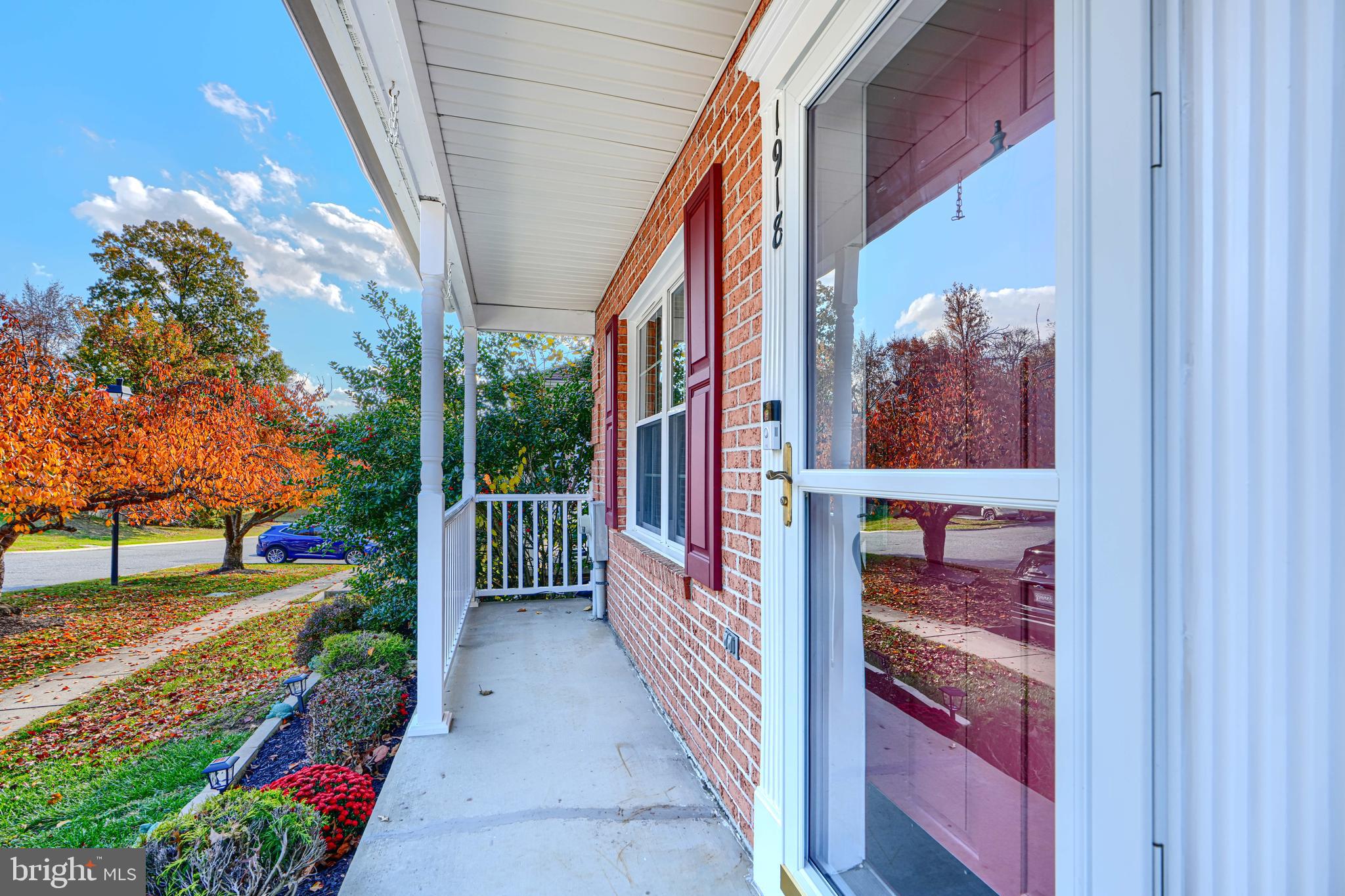 1918 MILLINGTON SQUARE