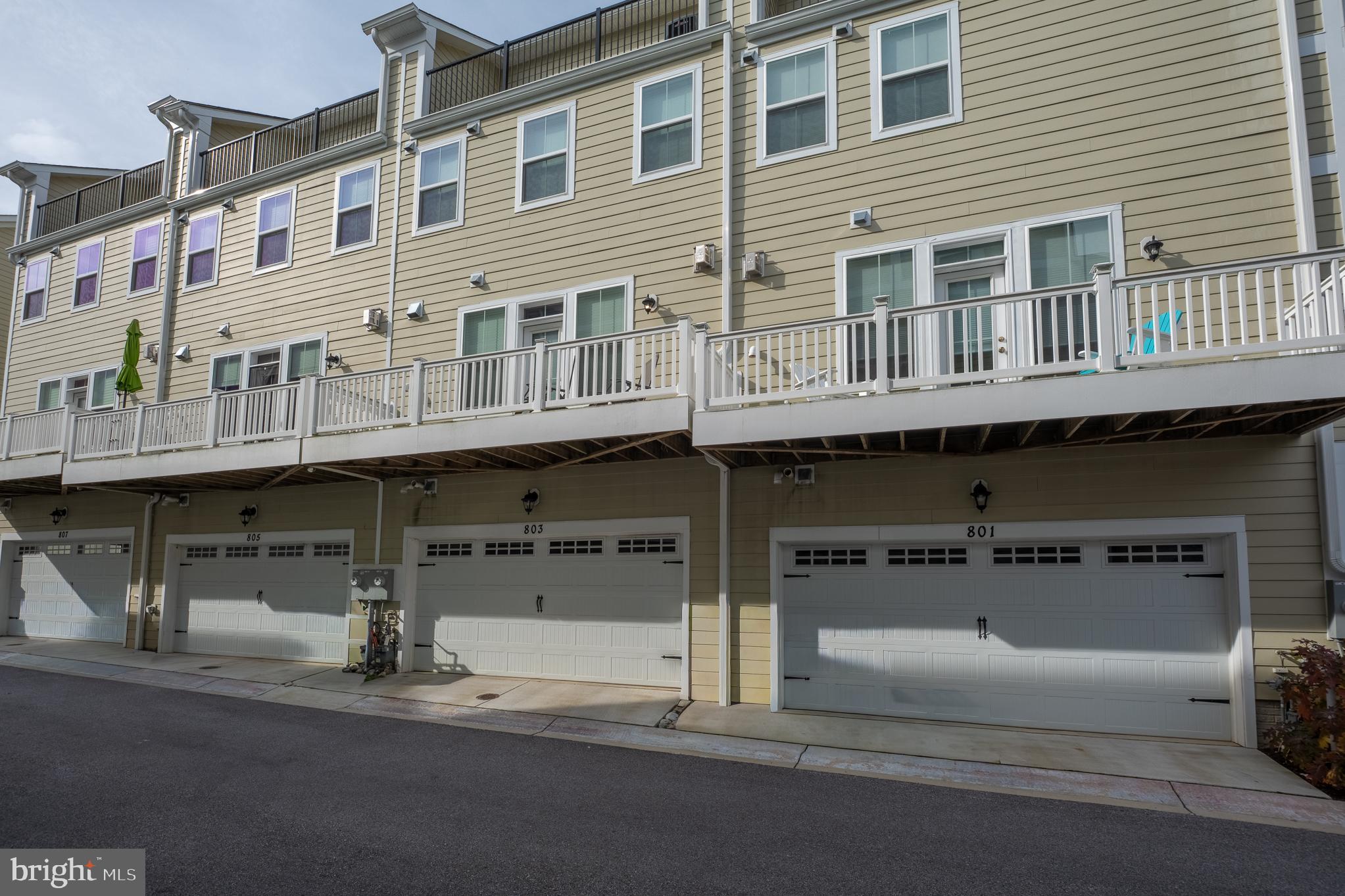 ANNAPOLIS TOWNES AT NEAL FARM - Residential Lease