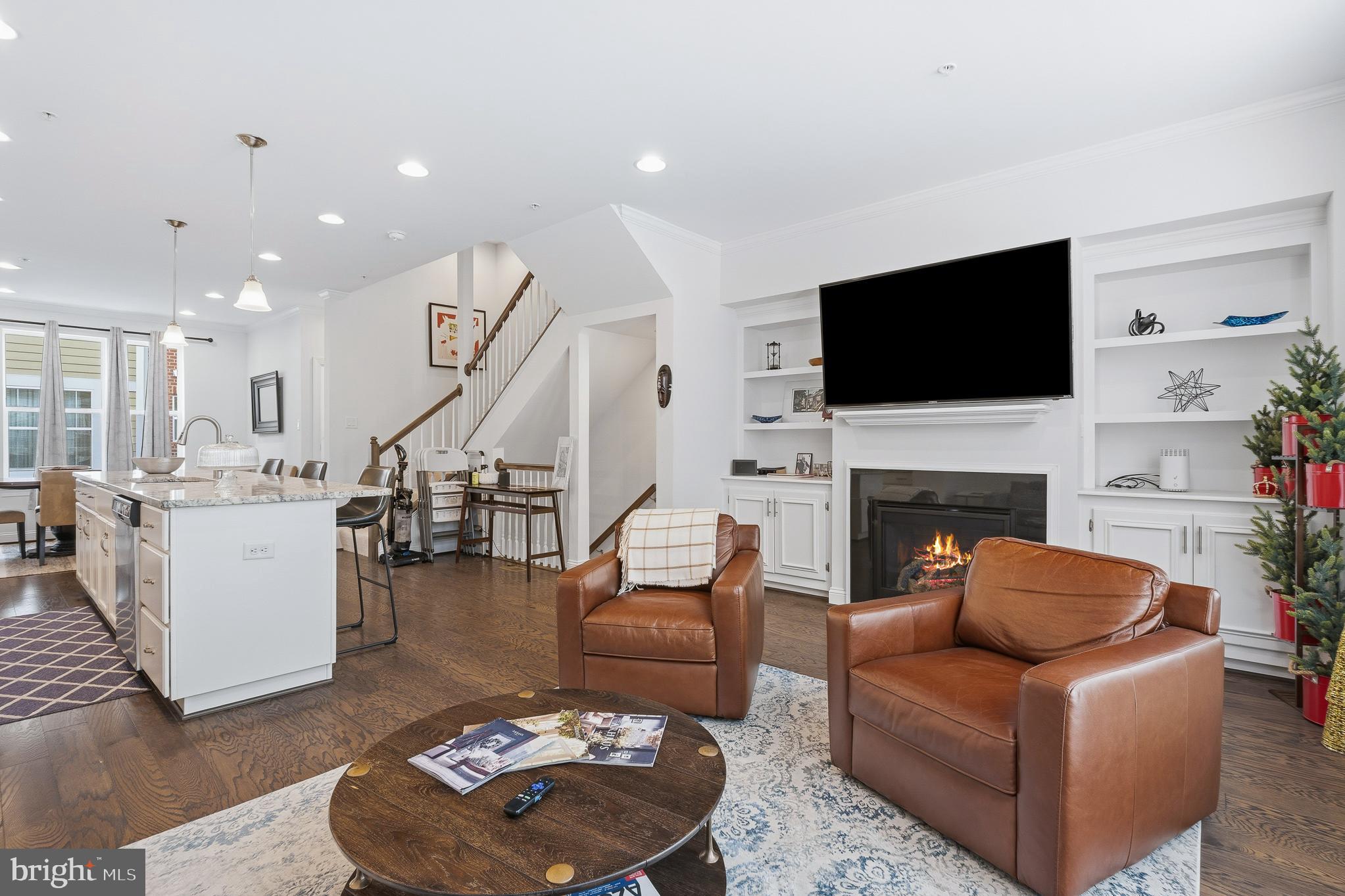 ANNAPOLIS TOWNES AT NEAL FARM - Residential Lease