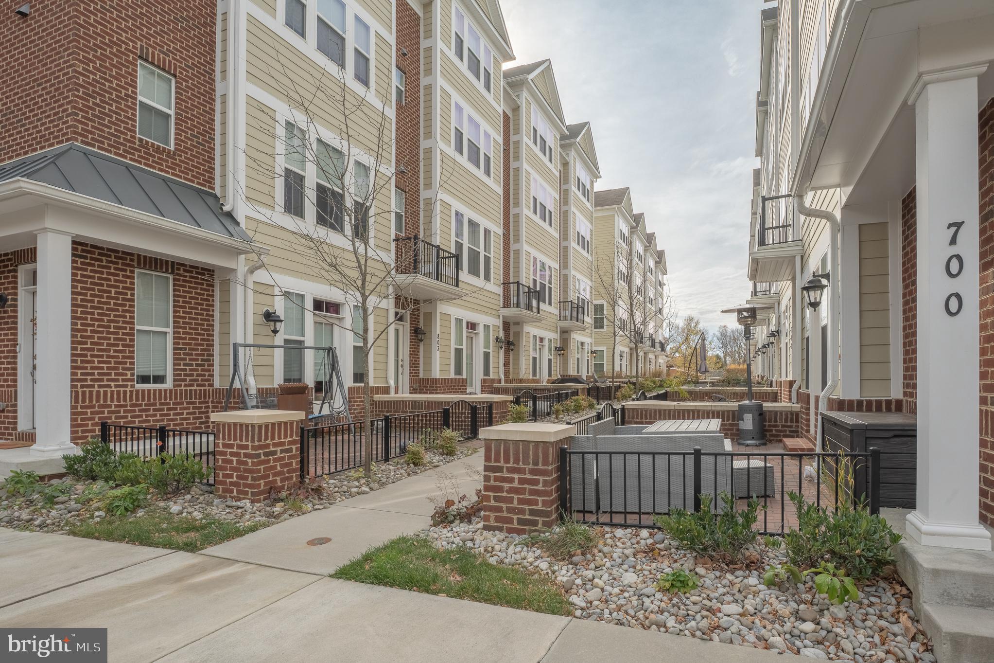ANNAPOLIS TOWNES AT NEAL FARM - Residential Lease