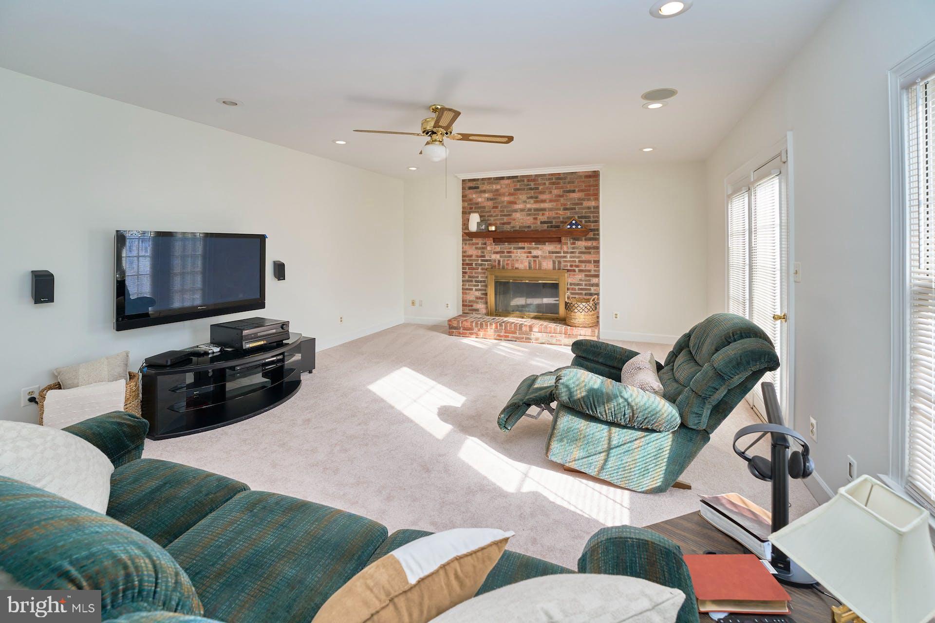 PROSPECT GLEN - Residential