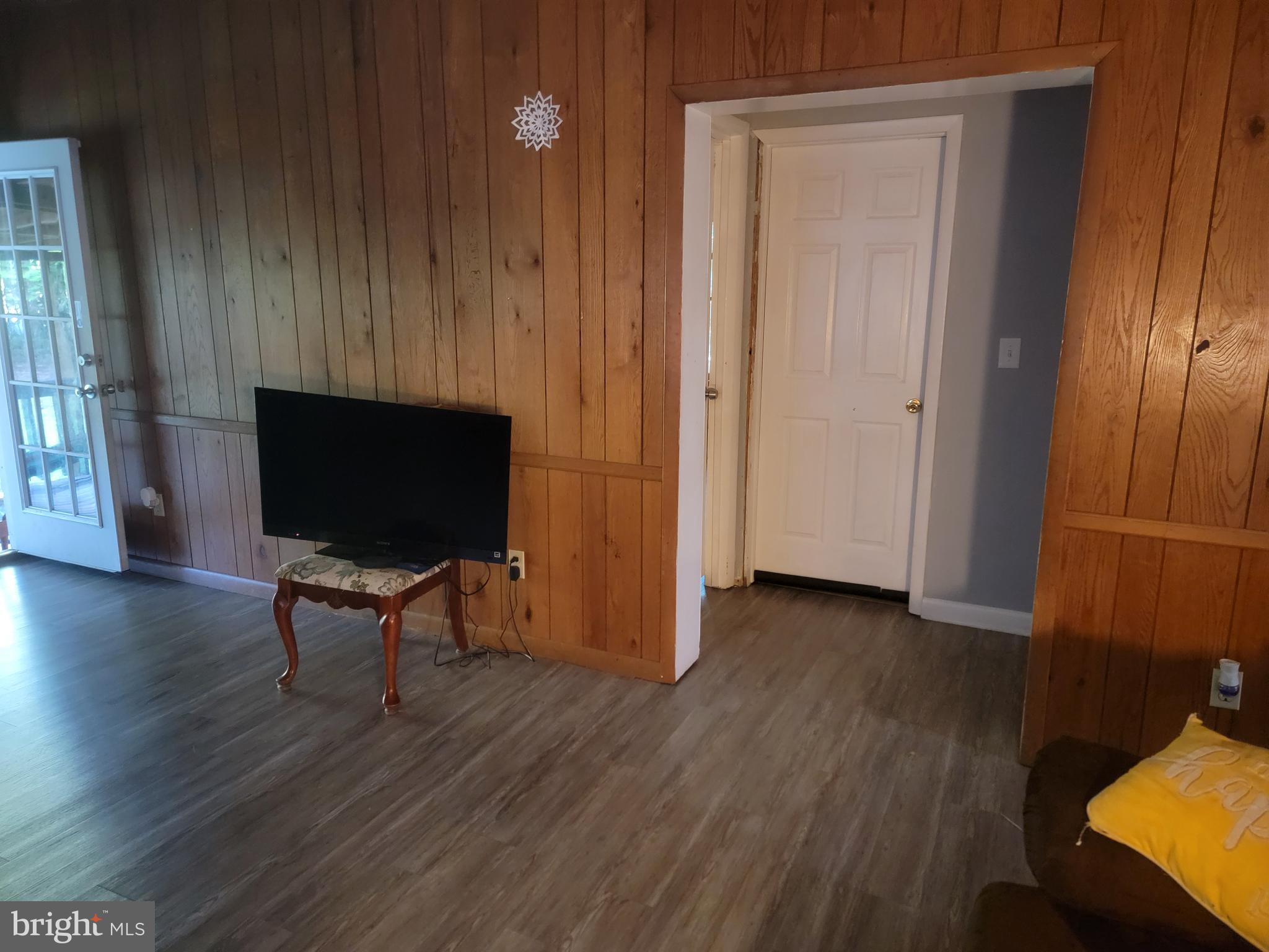 LAKE ANNA - Residential