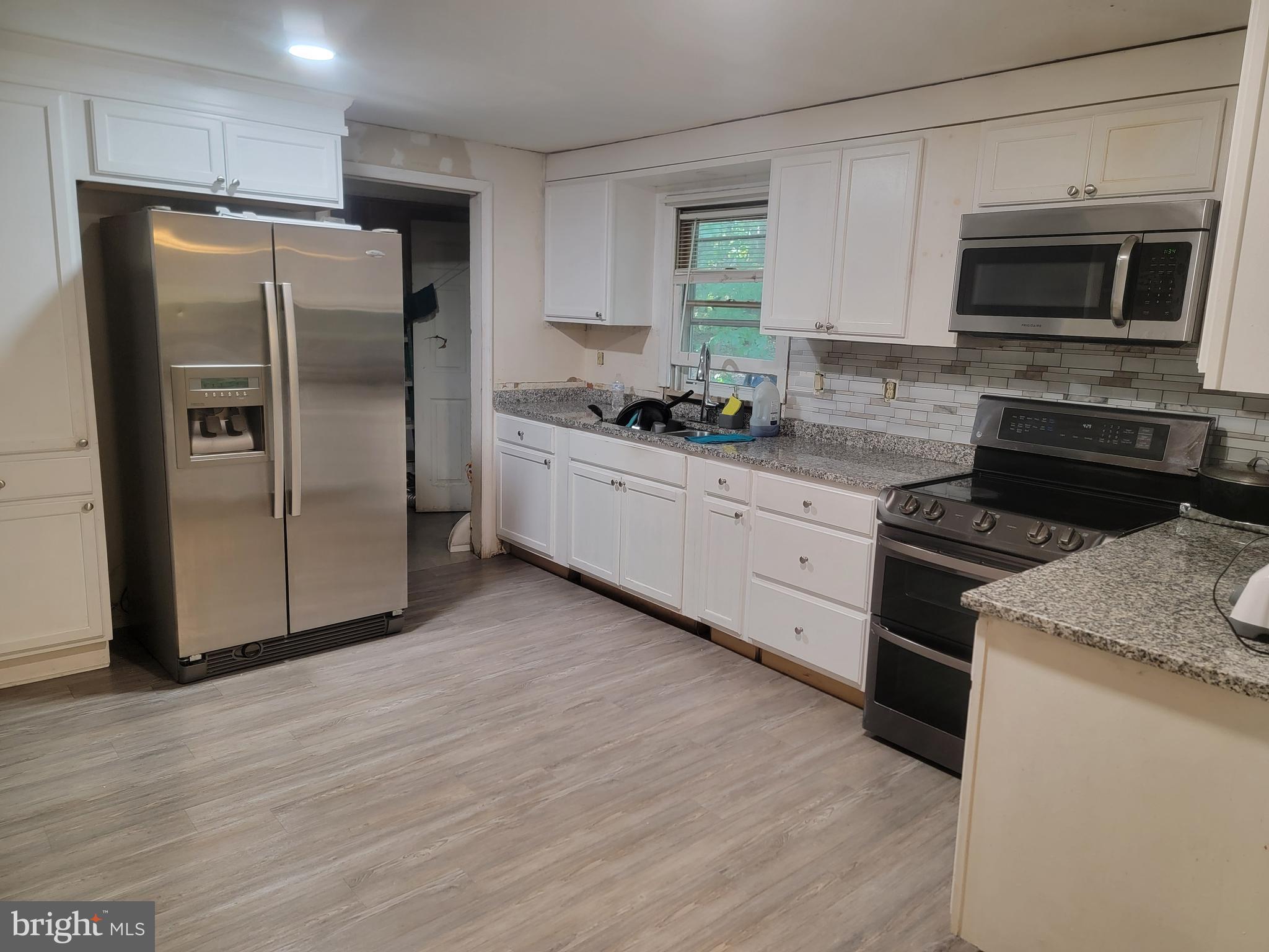 LAKE ANNA - Residential